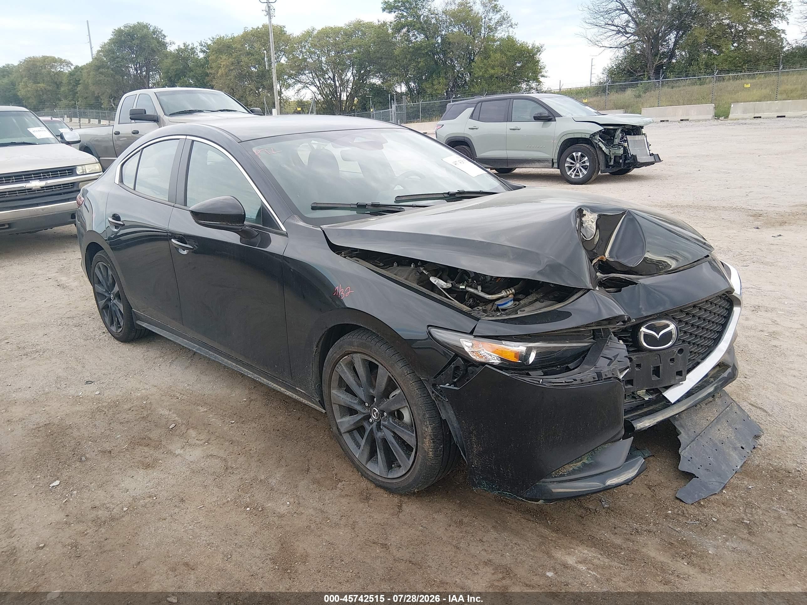 2024 Mazda 3 S Select Sport, VIN 3MZBPABM9RM434077 — Front end