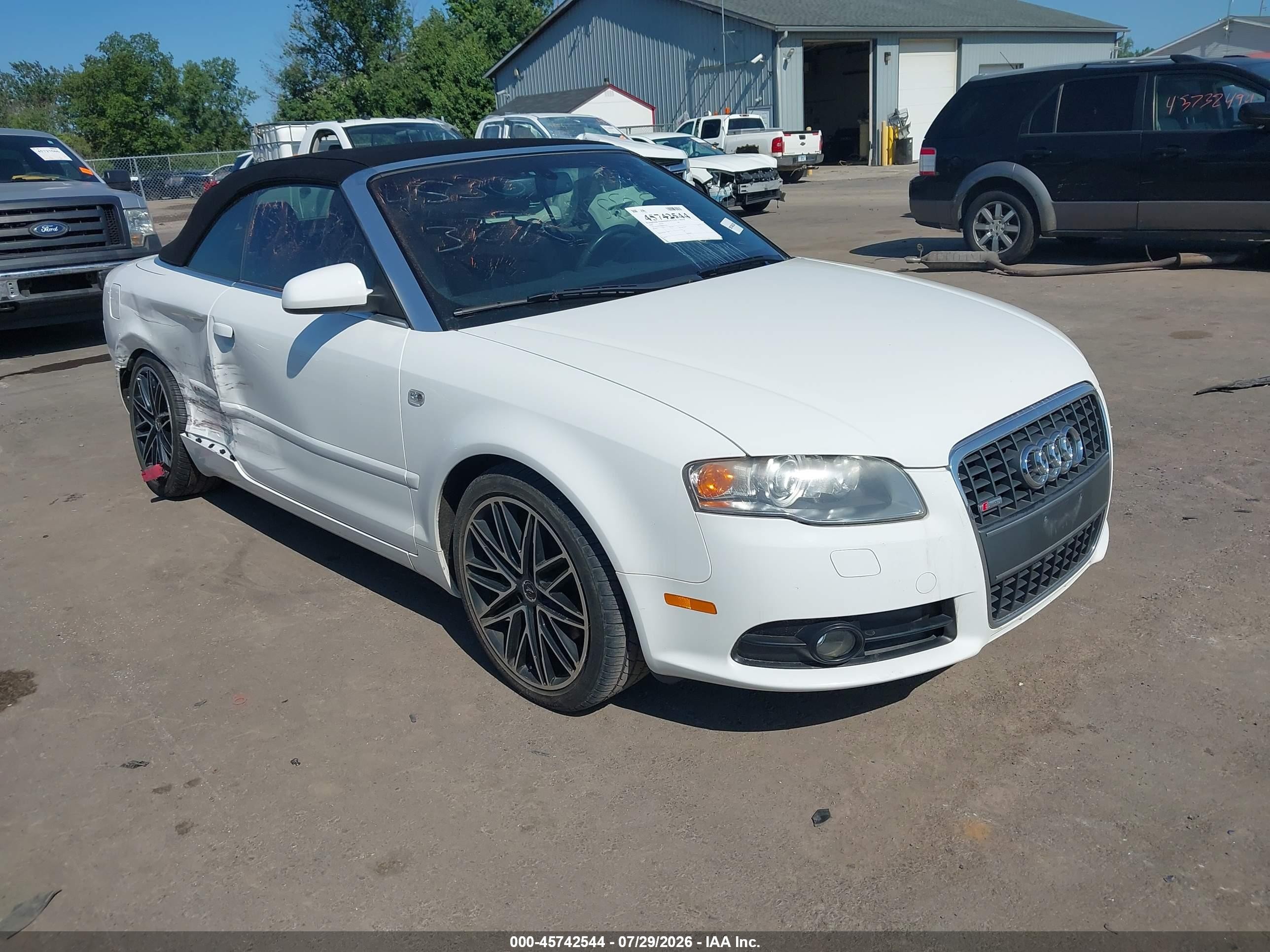 2008 Audi A4, VIN WAUEF48H88K013551 — Side