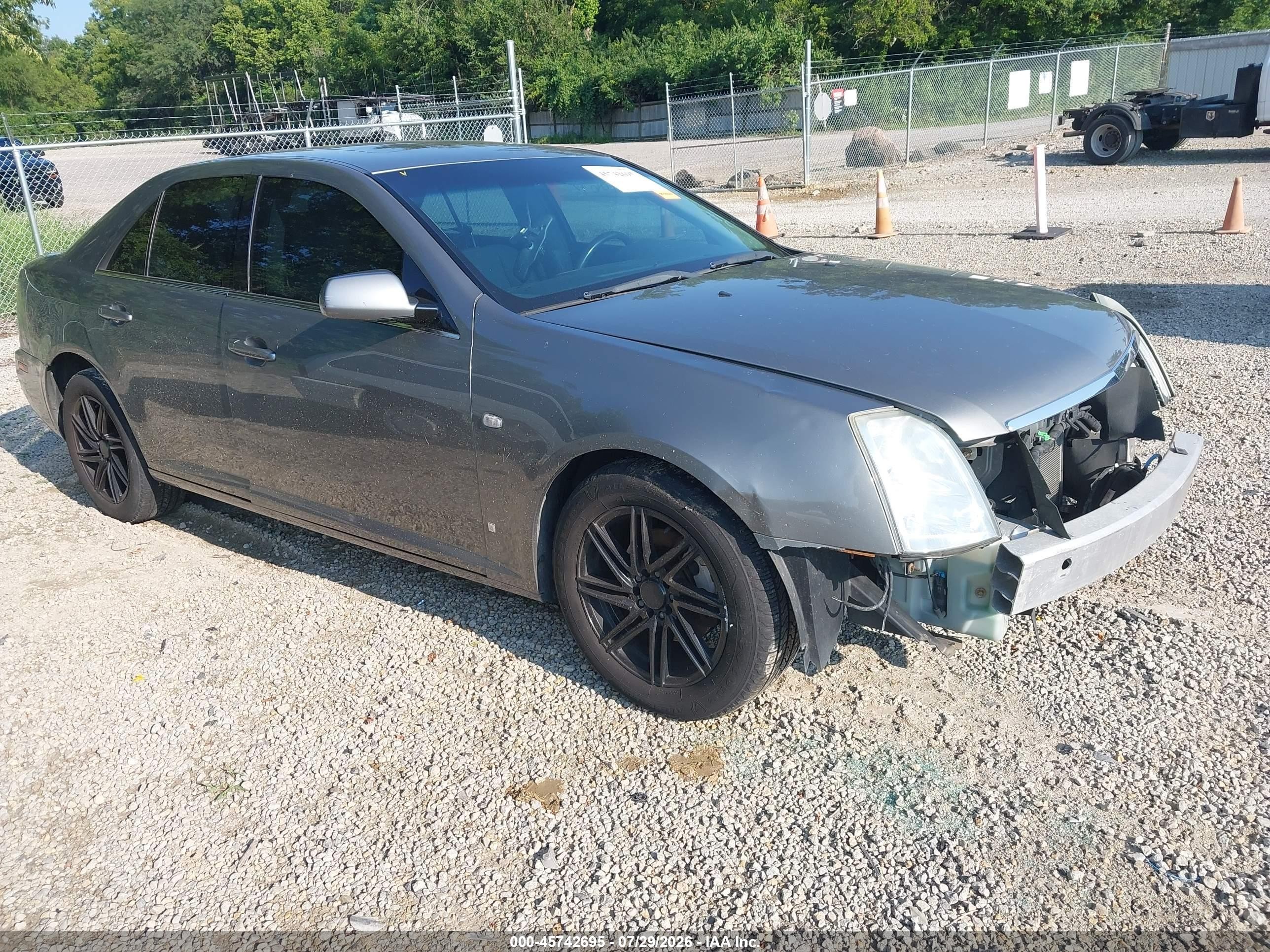 2006 Cadillac STS, VIN 1G6DW677560131409 — Front end