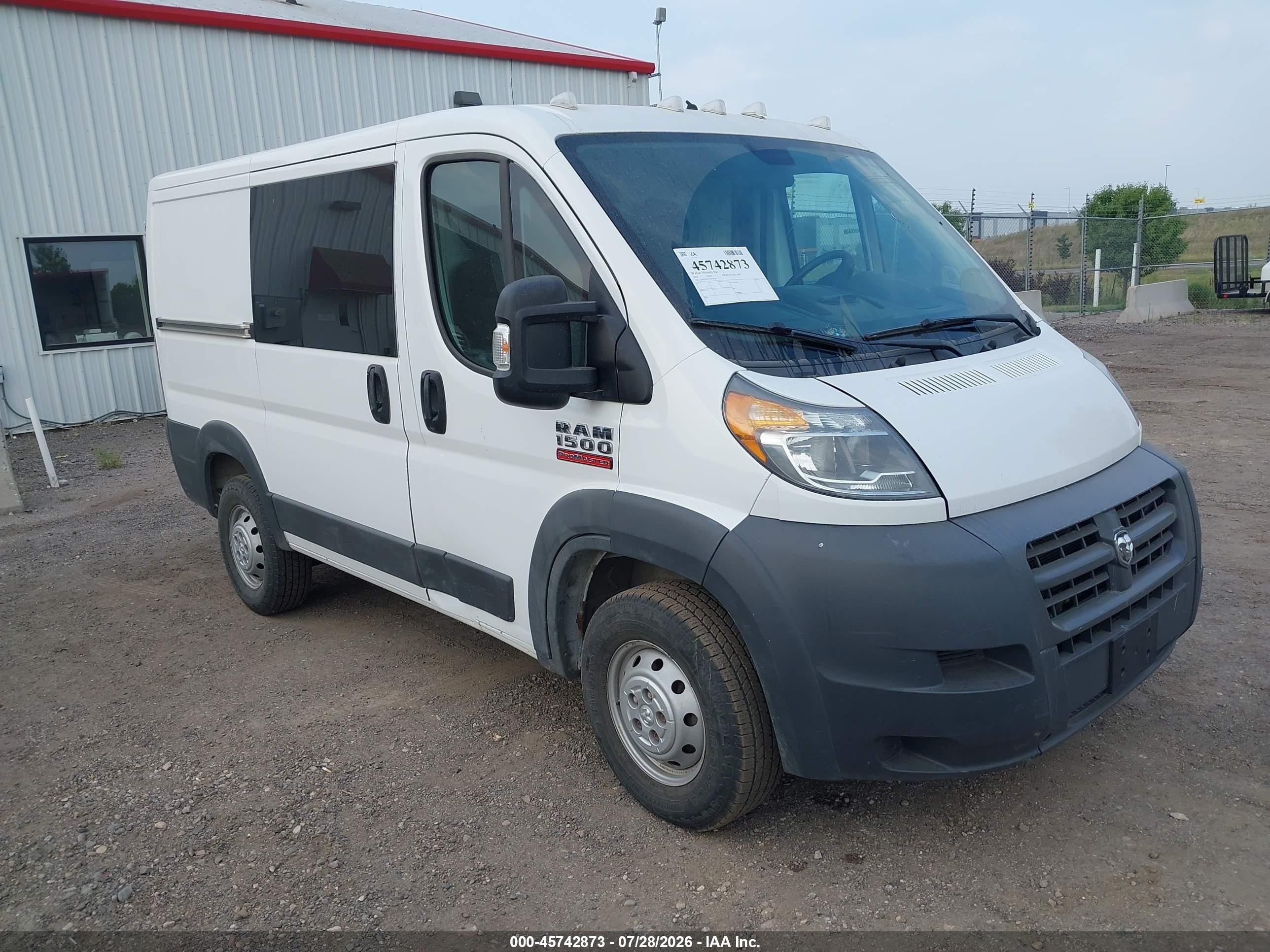2017 Ram ProMaster Cargo, VIN 3C6TRVNG4HE521366 — Зад