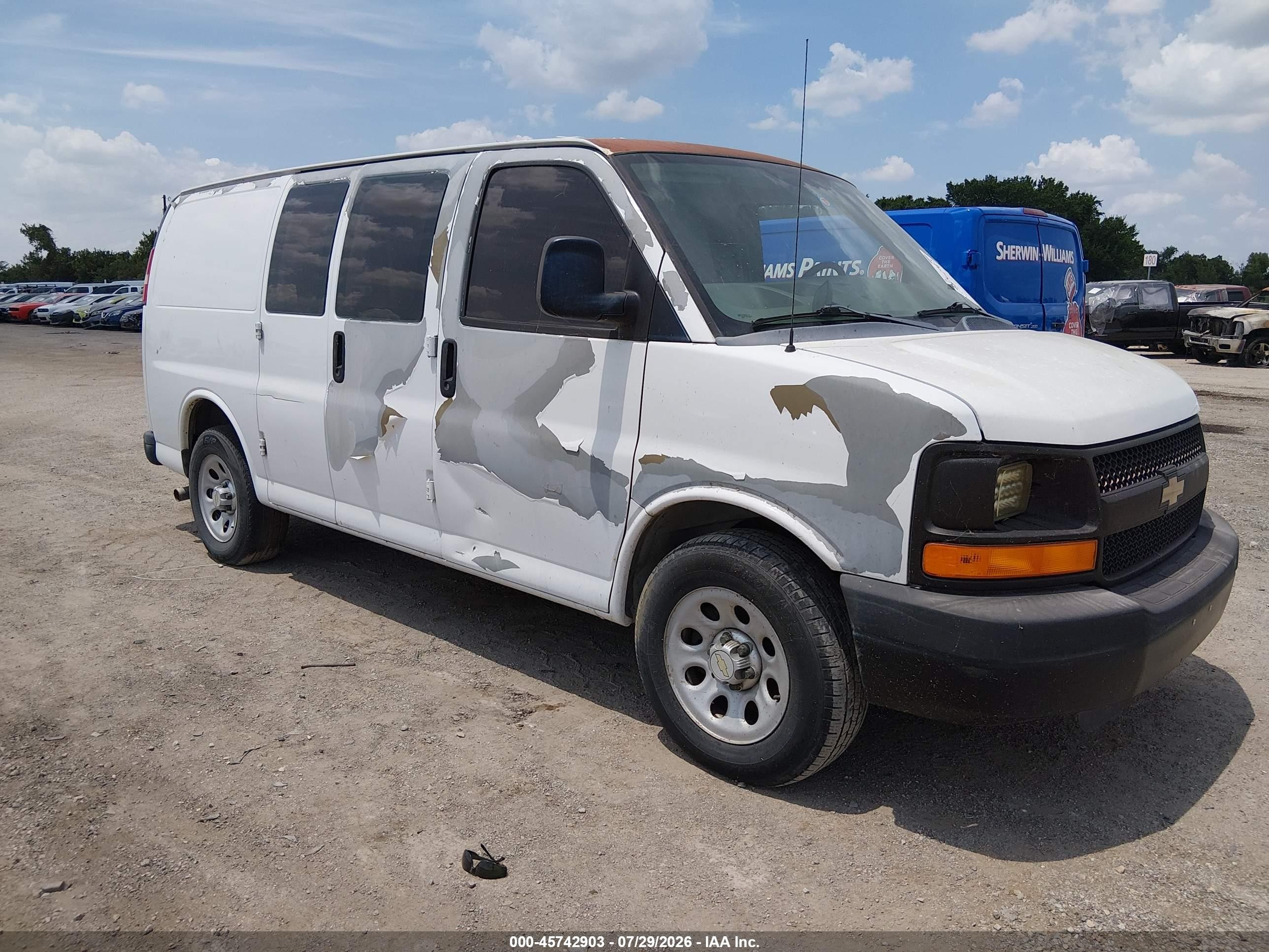 2011 Chevrolet Express Cargo, VIN 1GCSGAFX3B1175760 — Normal wear