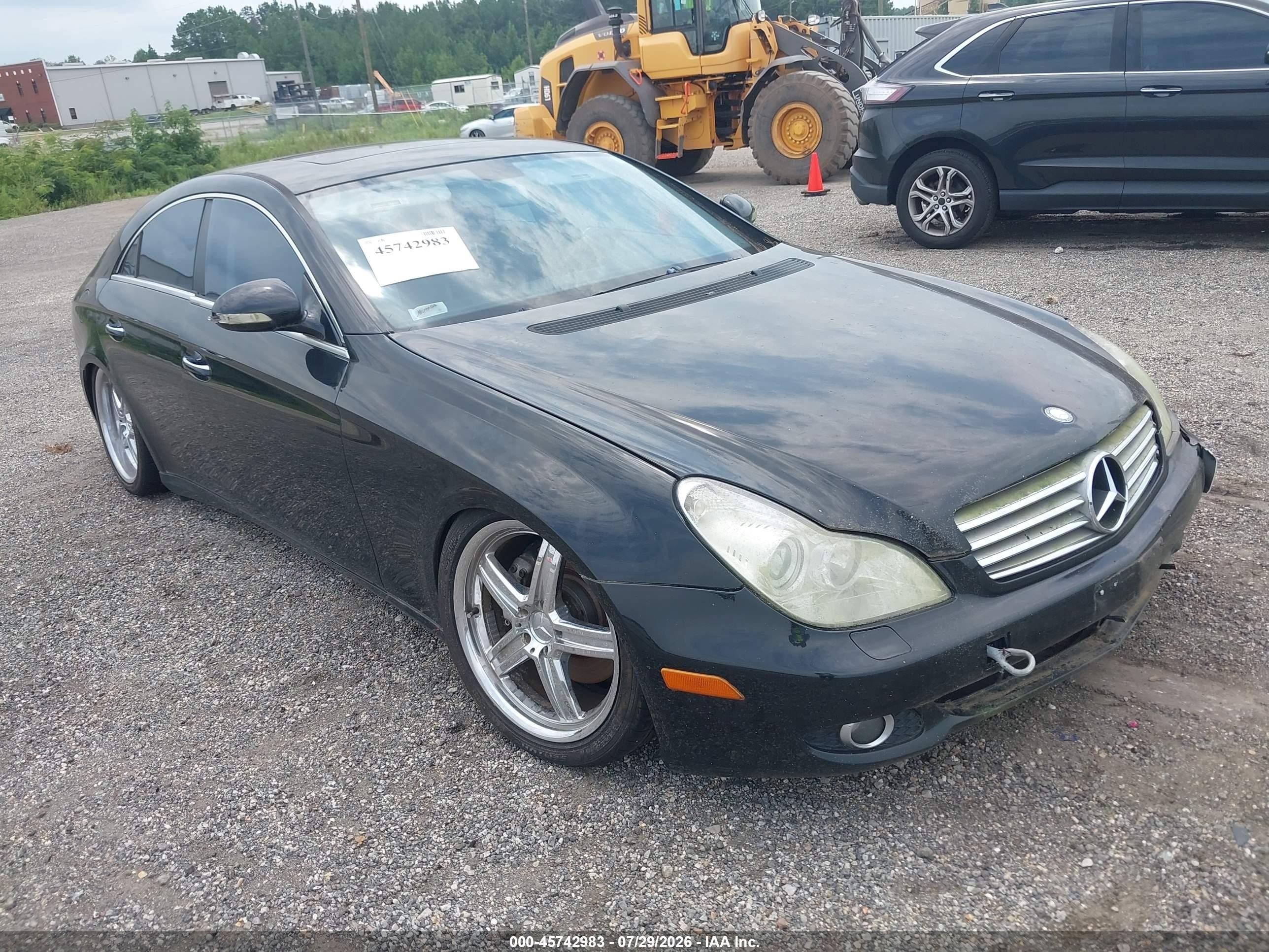 2006 Mercedes-Benz CLS 500, VIN WDDDJ75X26A059881 — Normal wear