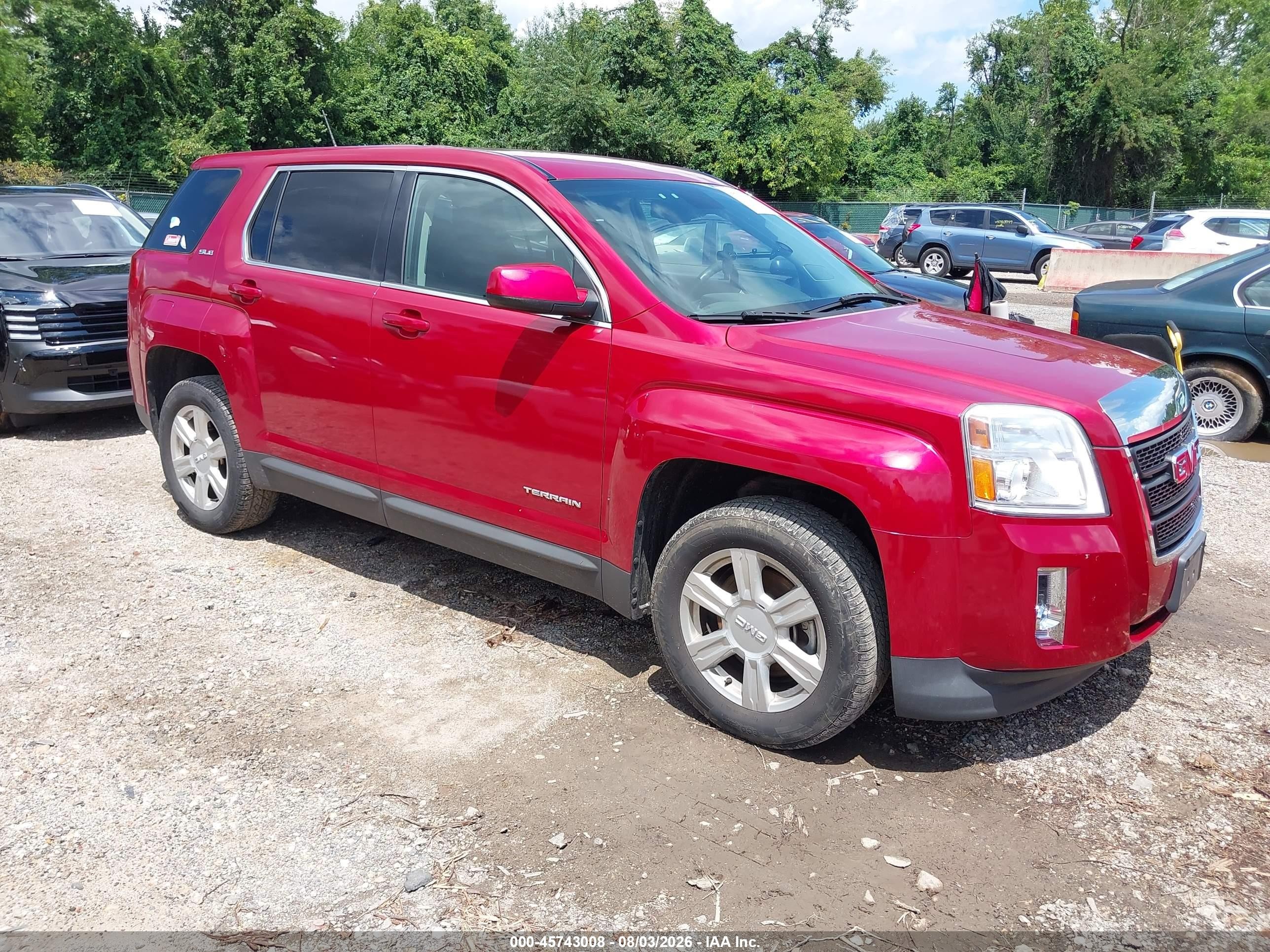 2014 GMC Terrain SLE, VIN 2GKALMEK6E6142045 — Rear end