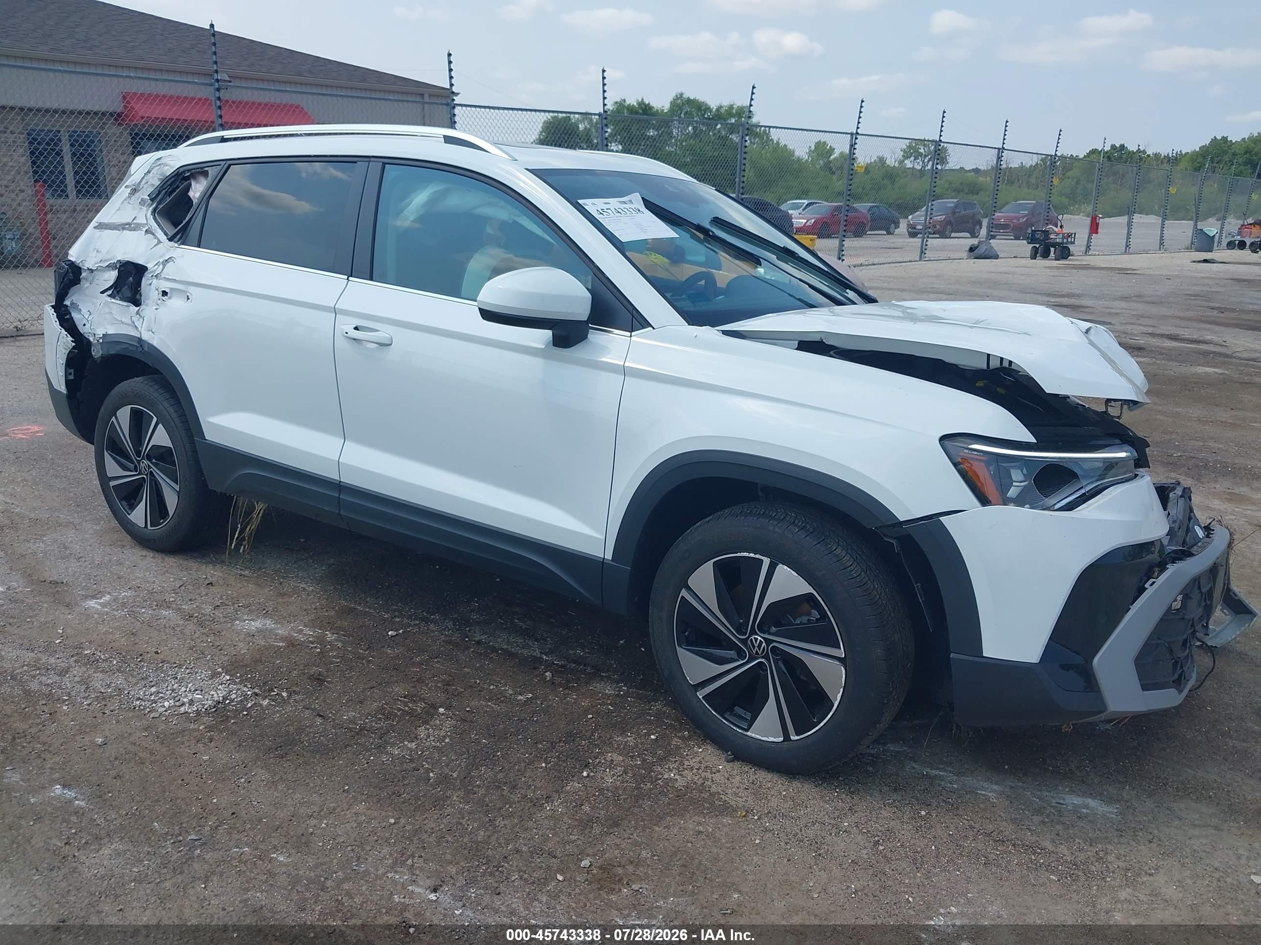 2025 Volkswagen Taos SE, VIN 3VVVC7B2XSM024621 — По всему кузову