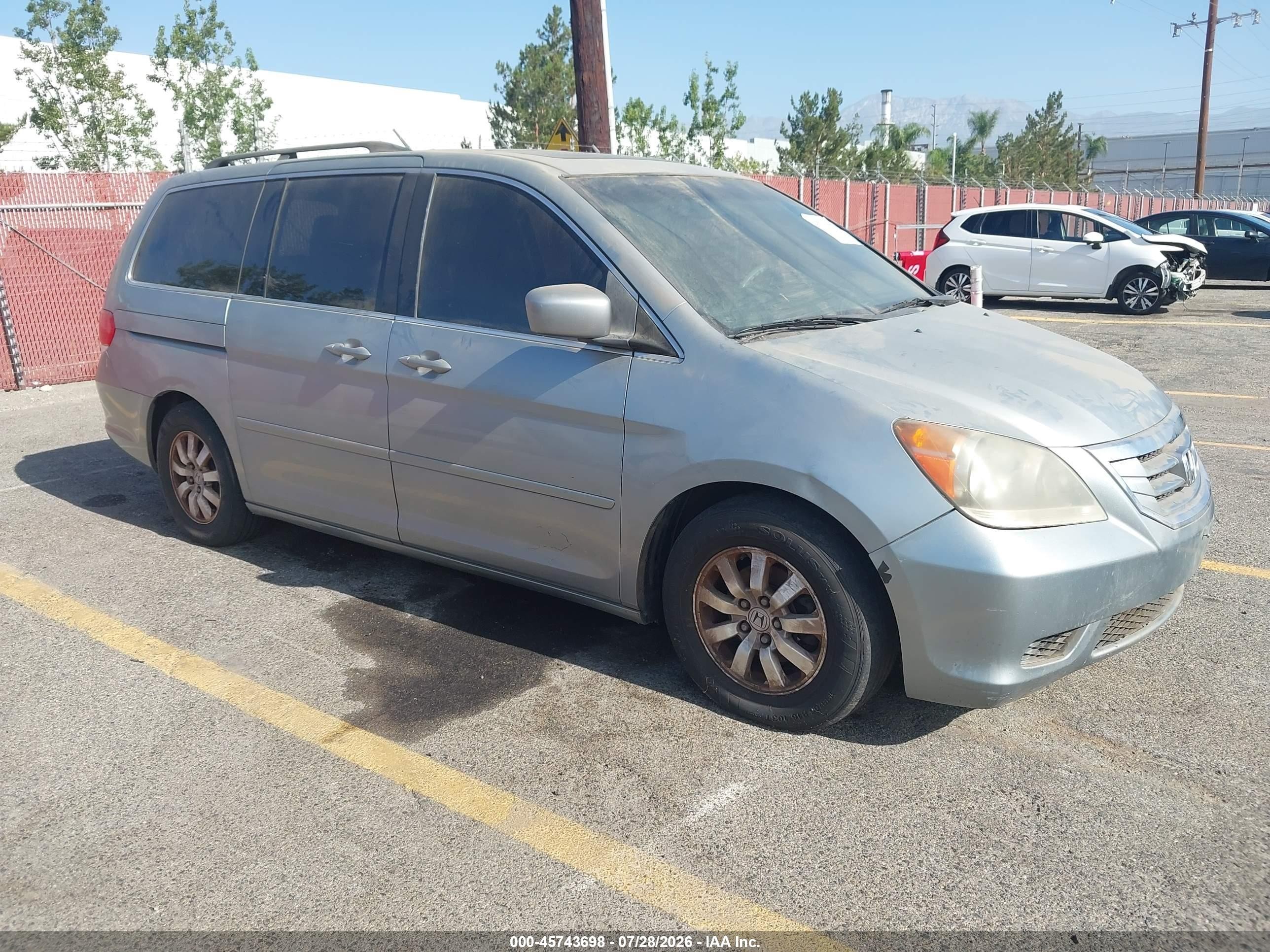 2009 Honda Odyssey EX-L, VIN 5FNRL38739B031629 — Normal wear