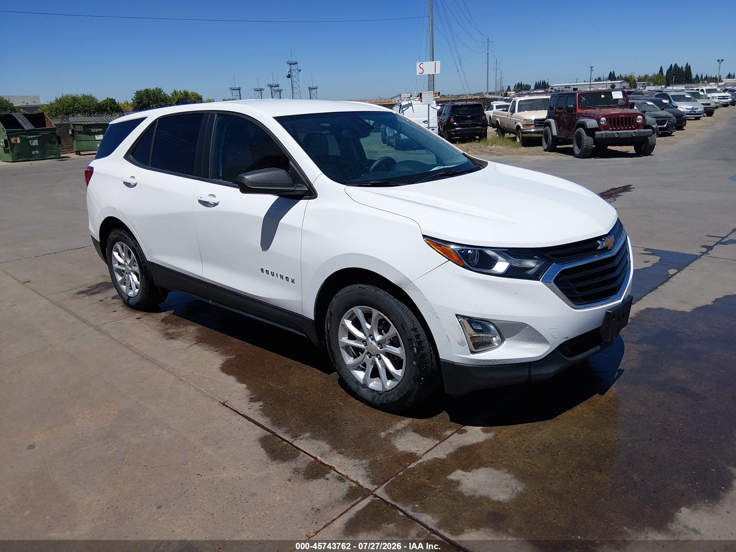 2020 Chevrolet Equinox LS, VIN 3GNAXSEV2LS724714 — Normal wear