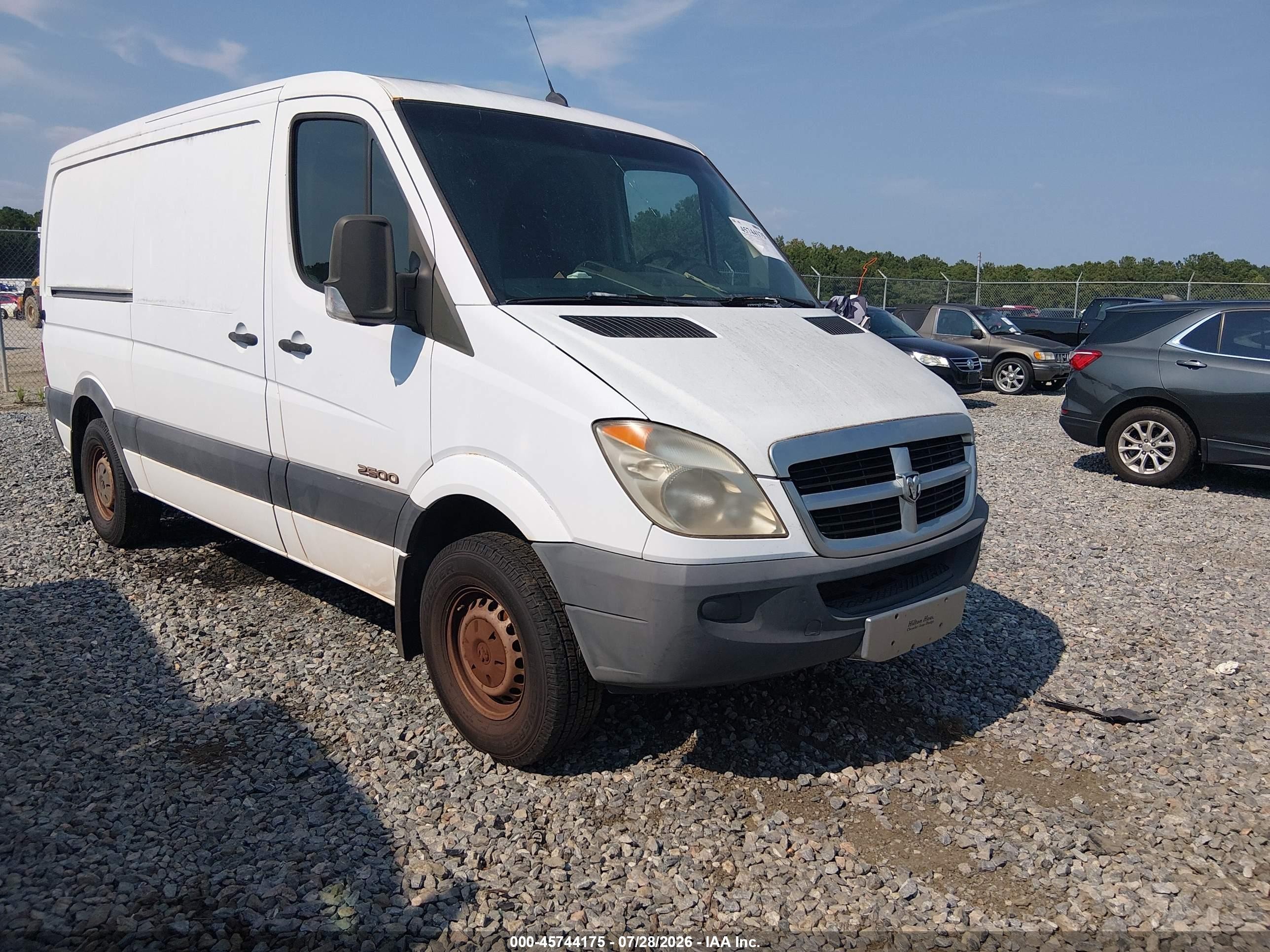 2007 Dodge Sprinter, VIN WD0PE746375137090 — Normal wear