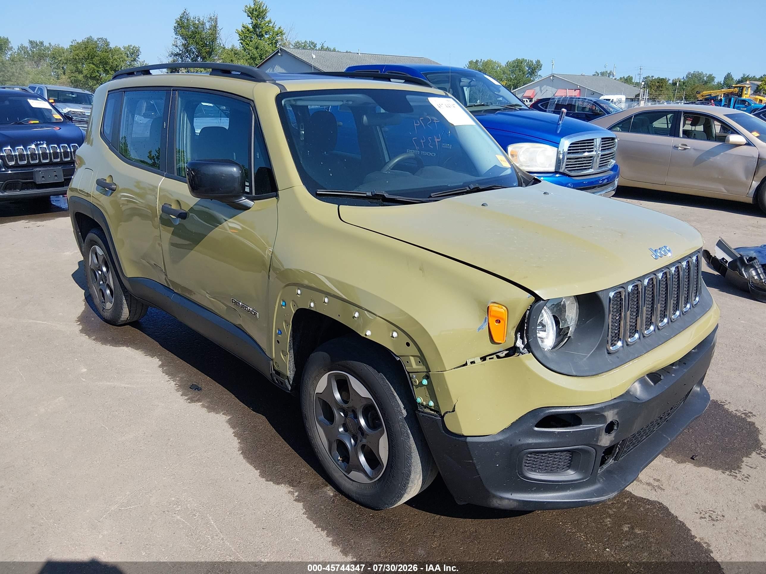 2015 Jeep Renegade Sport, VIN ZACCJAAH6FPC03322 — Side