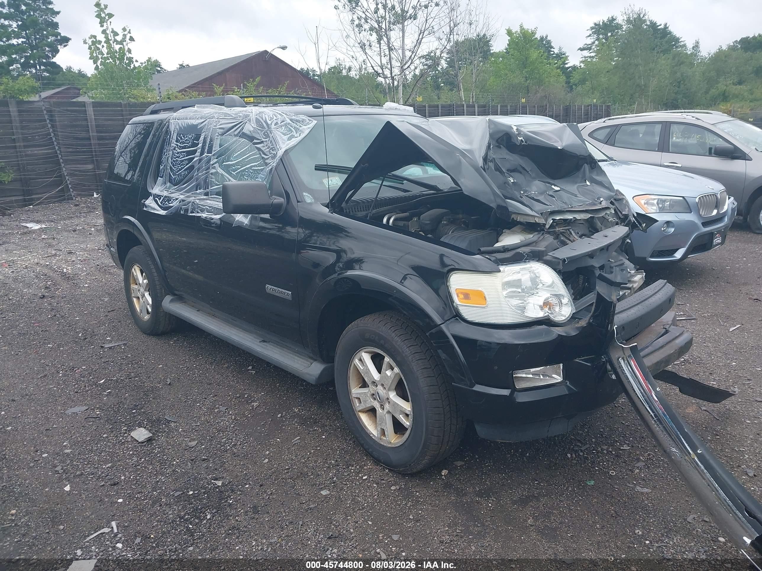 2008 Ford Explorer XLT, VIN 1FMEU73E78UA97112 — Front end