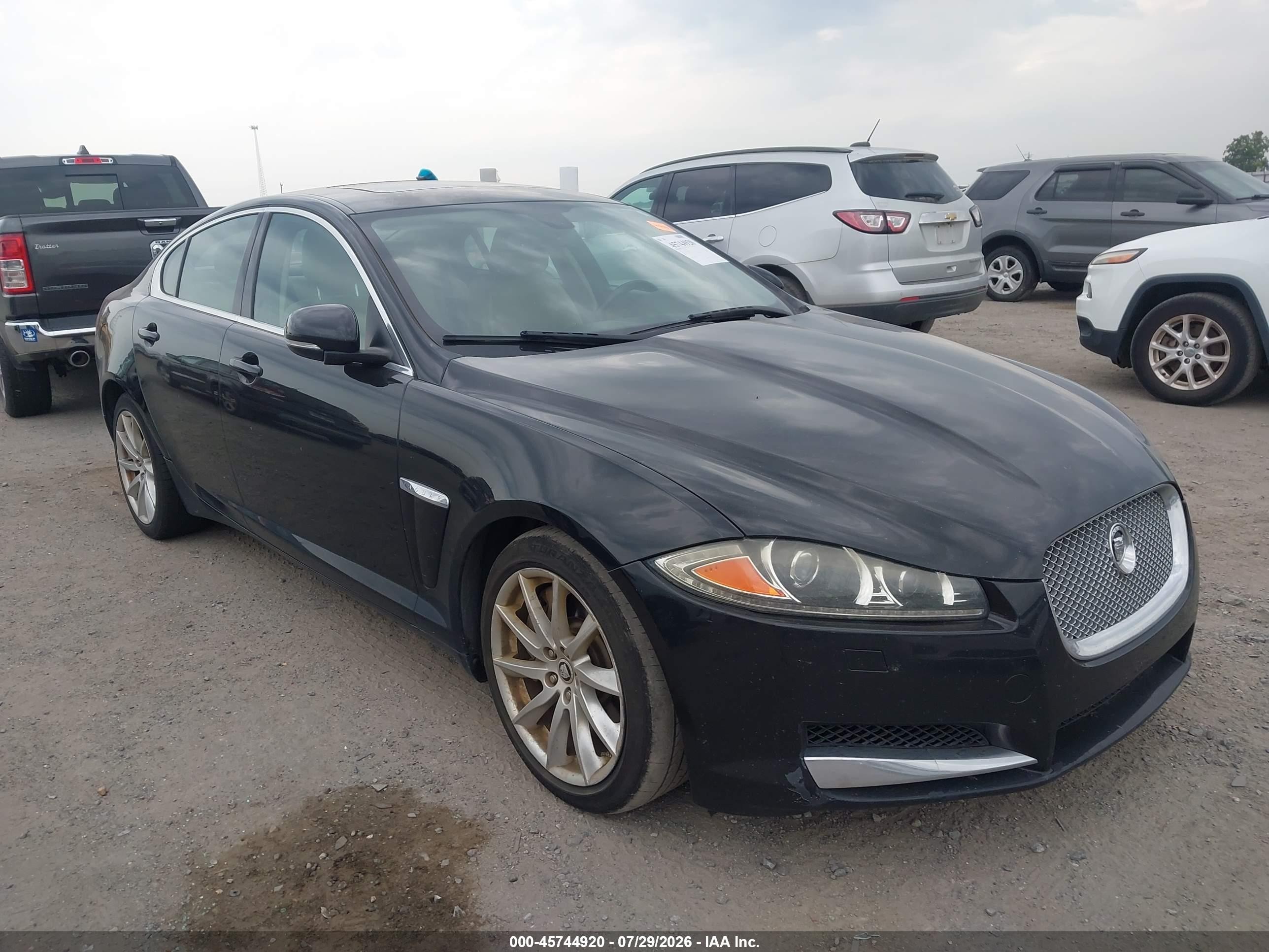 2013 Jaguar XF RWD, VIN SAJWA0ES3DPU04779 — Normal wear