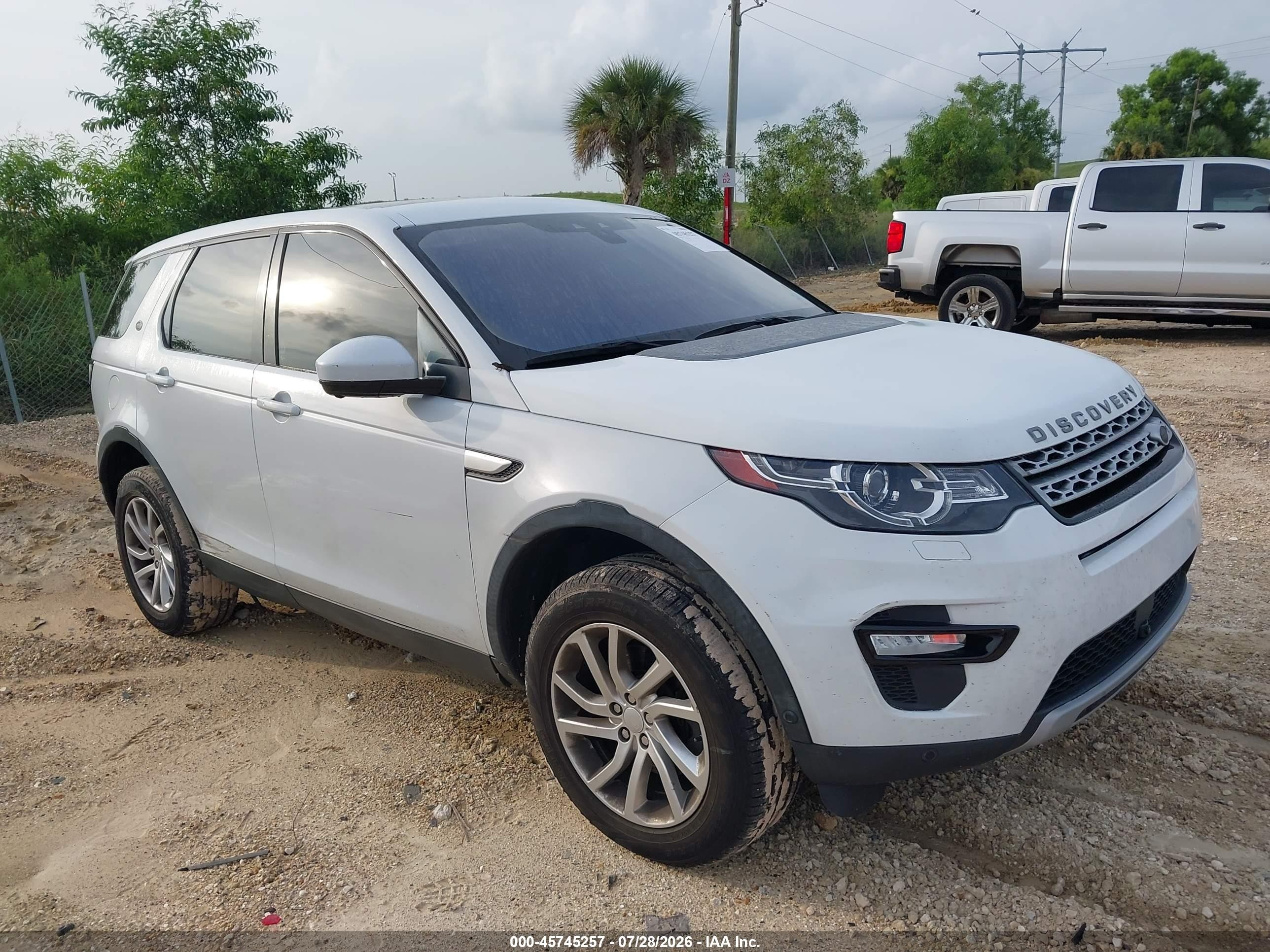 2018 Land Rover Discovery Sport HSE, VIN SALCR2RX8JH769601 — Side