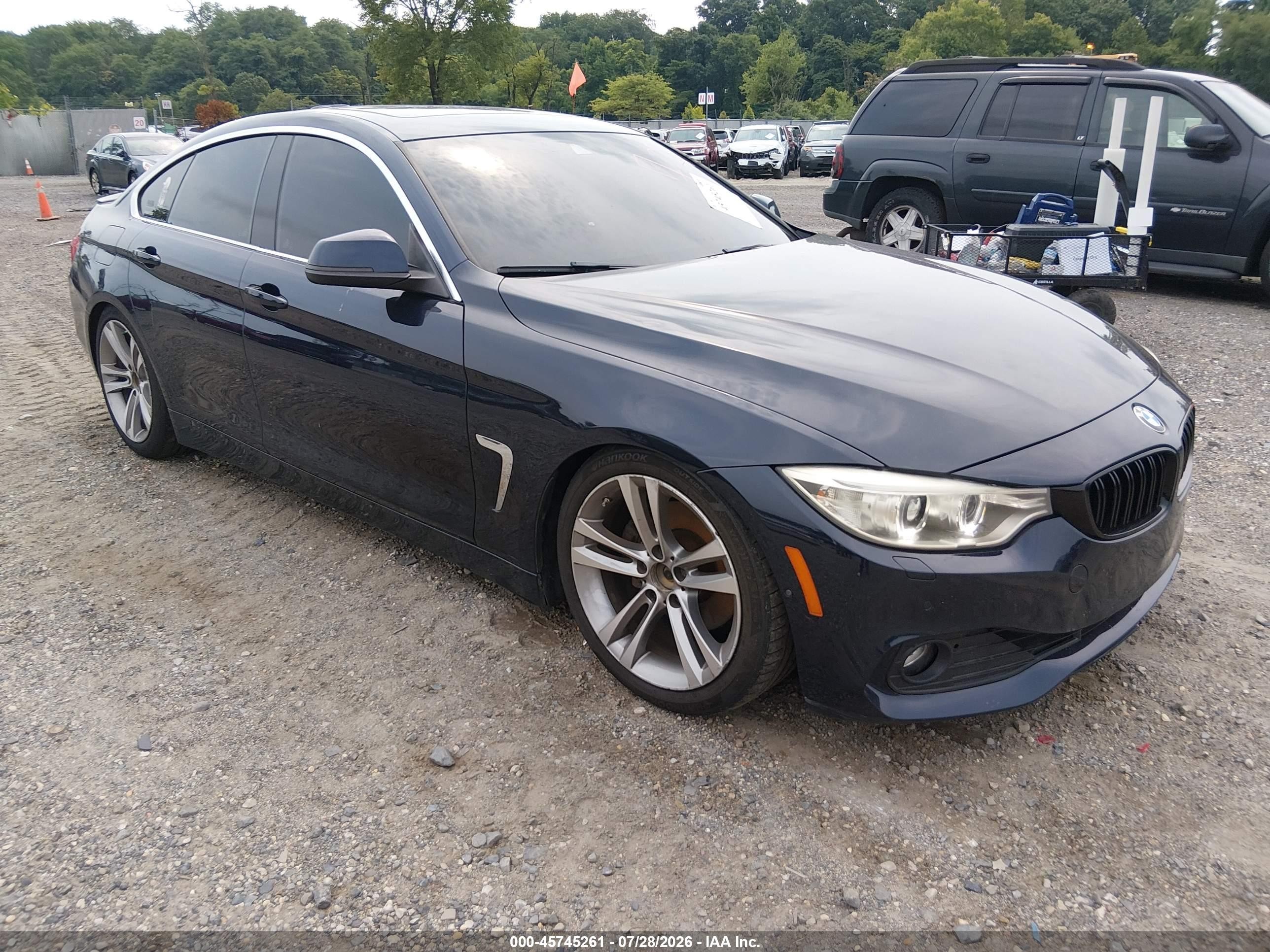 2016 BMW 4 Series 428i xDrive, VIN WBA4C9C5XGG135666 — Normal wear