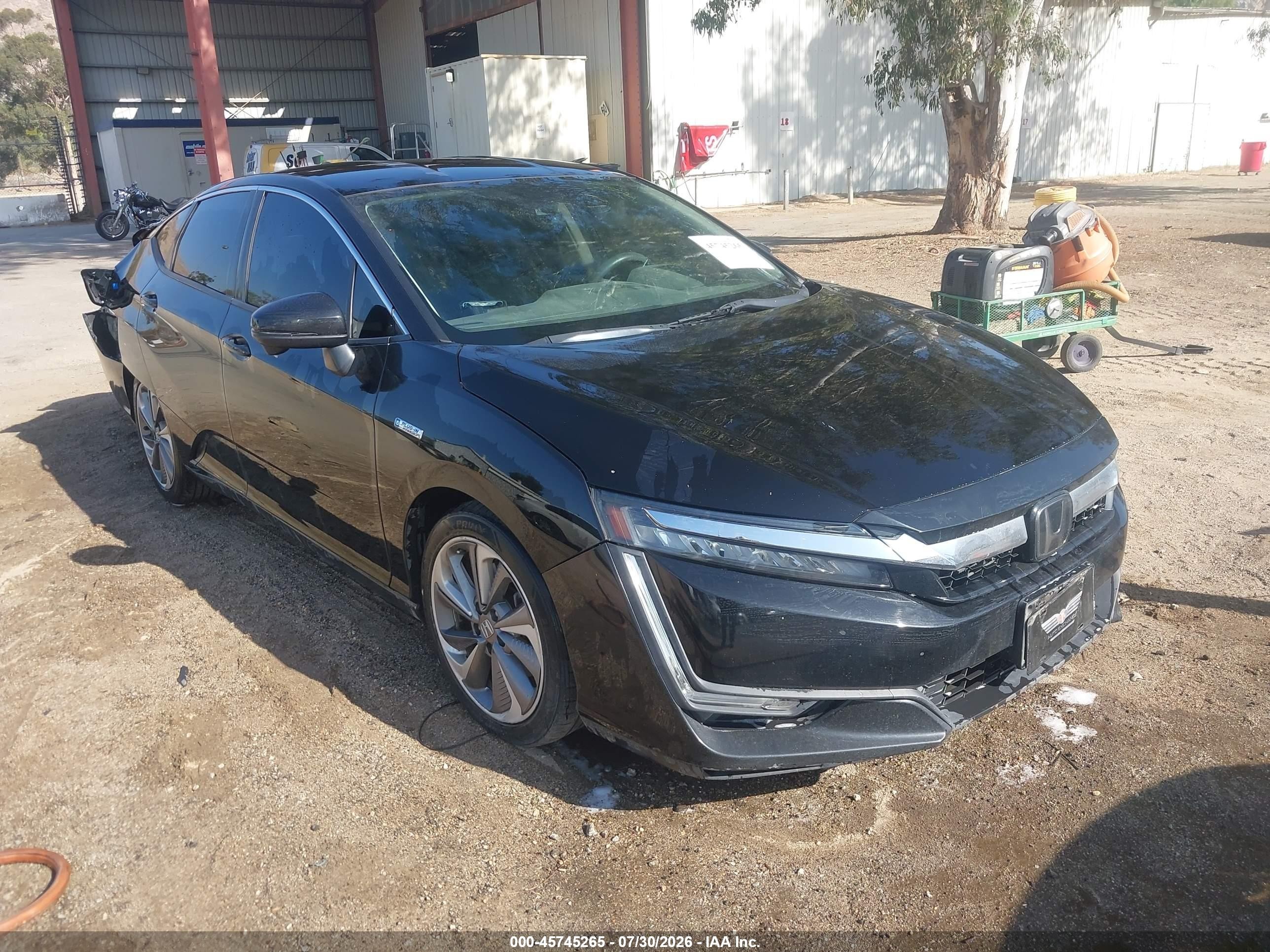 2018 Honda Clarity, VIN JHMZC5F10JC023689 — Rear end