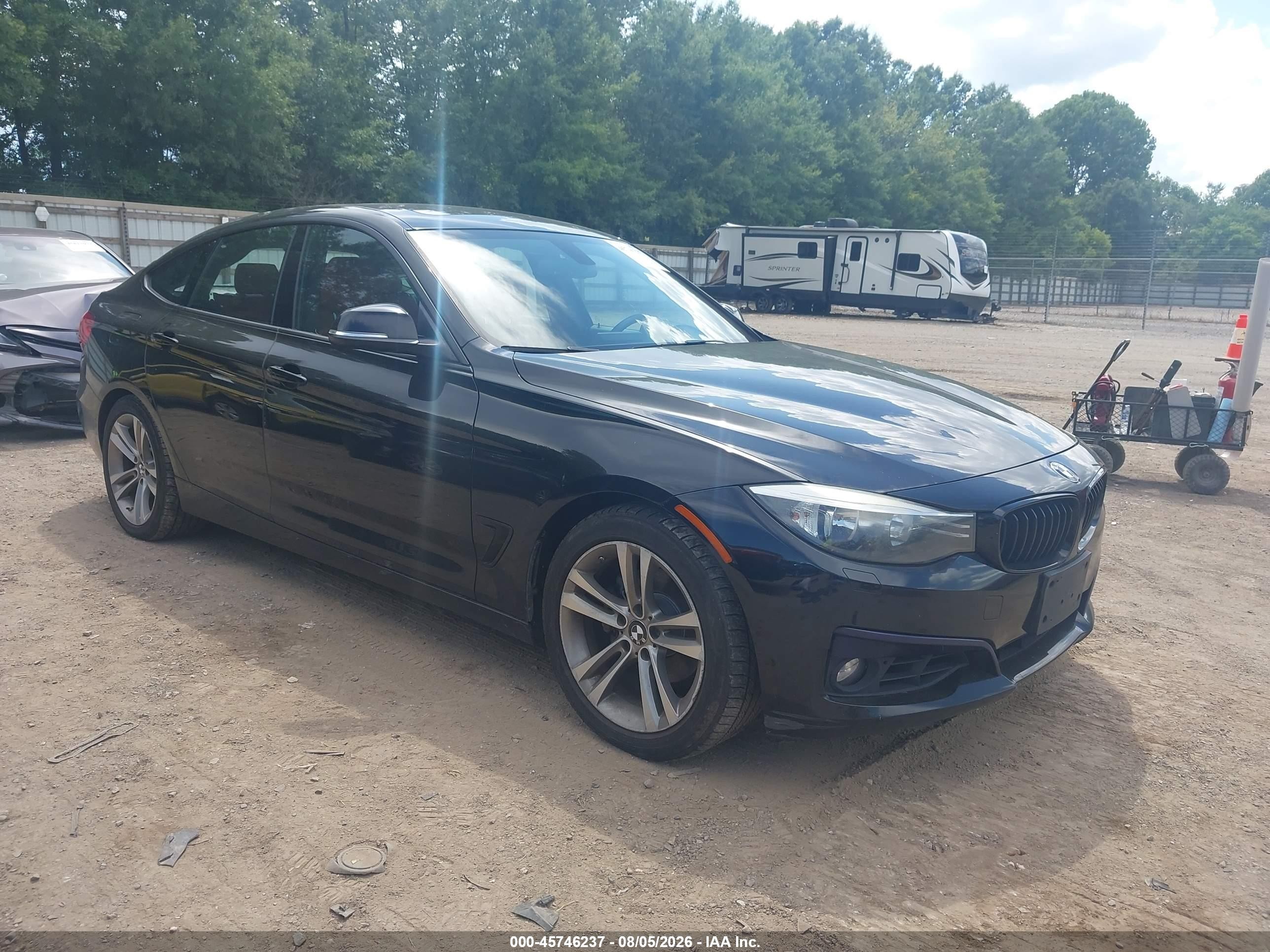 2016 BMW 3 Series 328i Gran Turismo xDrive, VIN WBA8Z5C52GG501998 — Зад