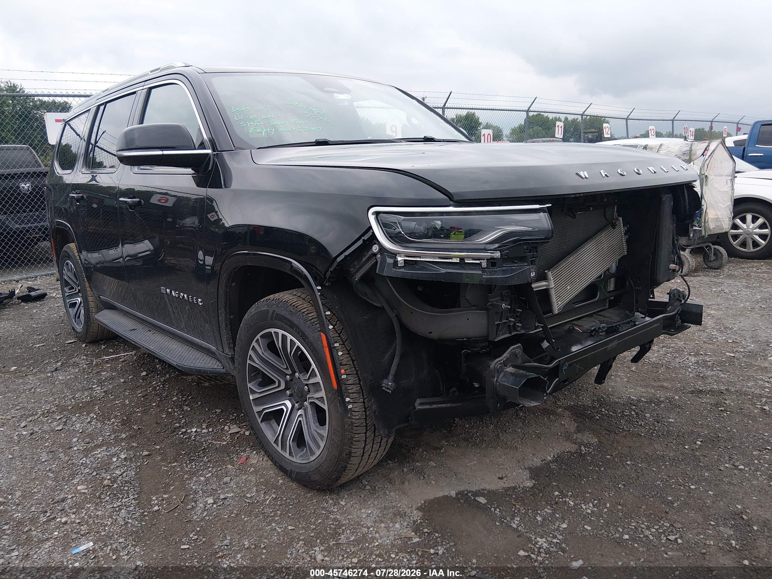 2024 Jeep Wagoneer Series II, VIN 1C4SJUBP1RS165192 — Перед