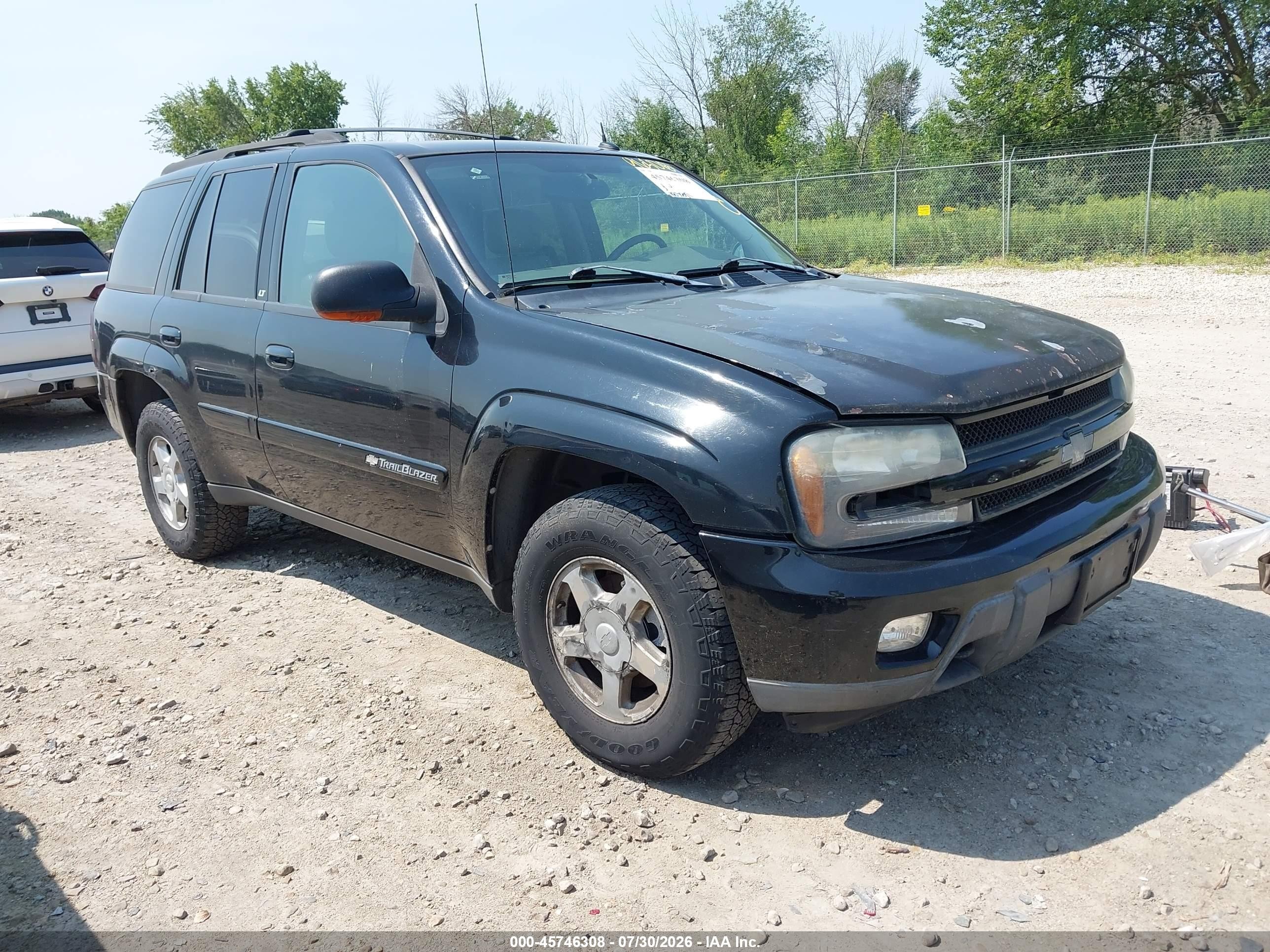 2004 Chevrolet TrailBlazer LS, VIN 1GNDT13S642340590 — Normal wear