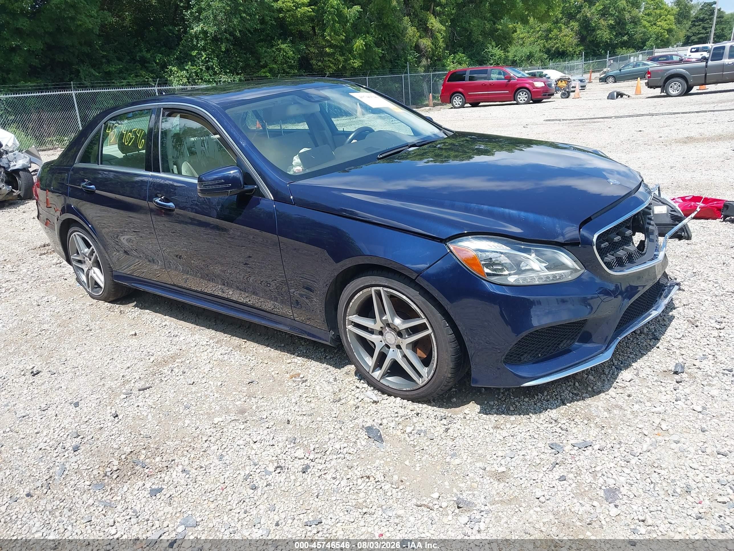 2015 Mercedes-Benz E 350 Sport, VIN WDDHF8JB8FB110586 — Перед