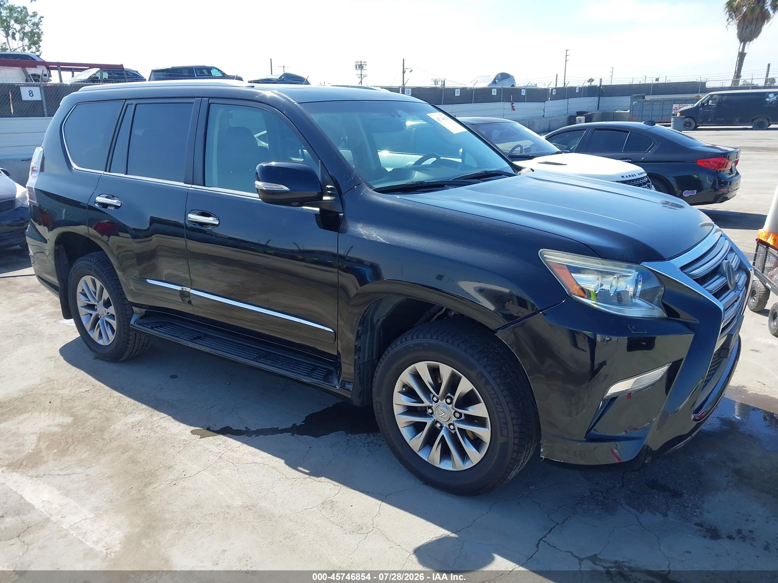 2016 Lexus GX 460 Luxury, VIN JTJJM7FX0G5145362 — Normal wear