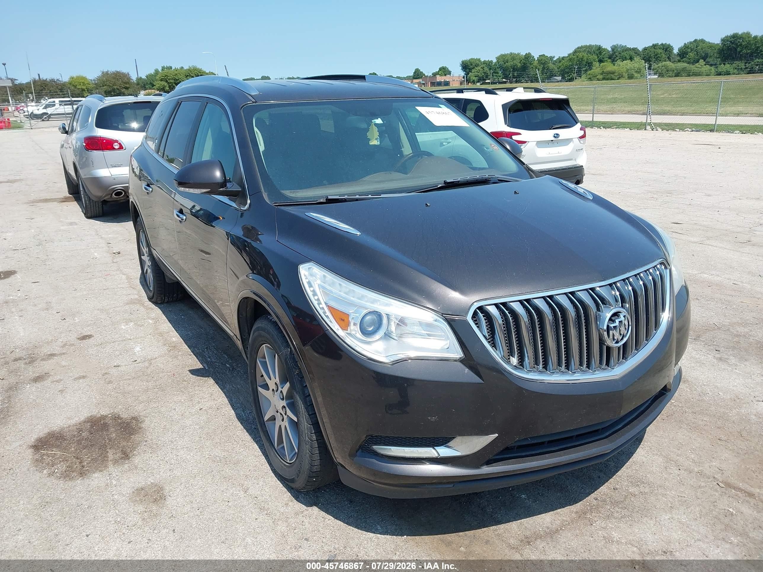 2014 Buick Enclave Leather, VIN 5GAKRBKD8EJ117211 — Normal wear