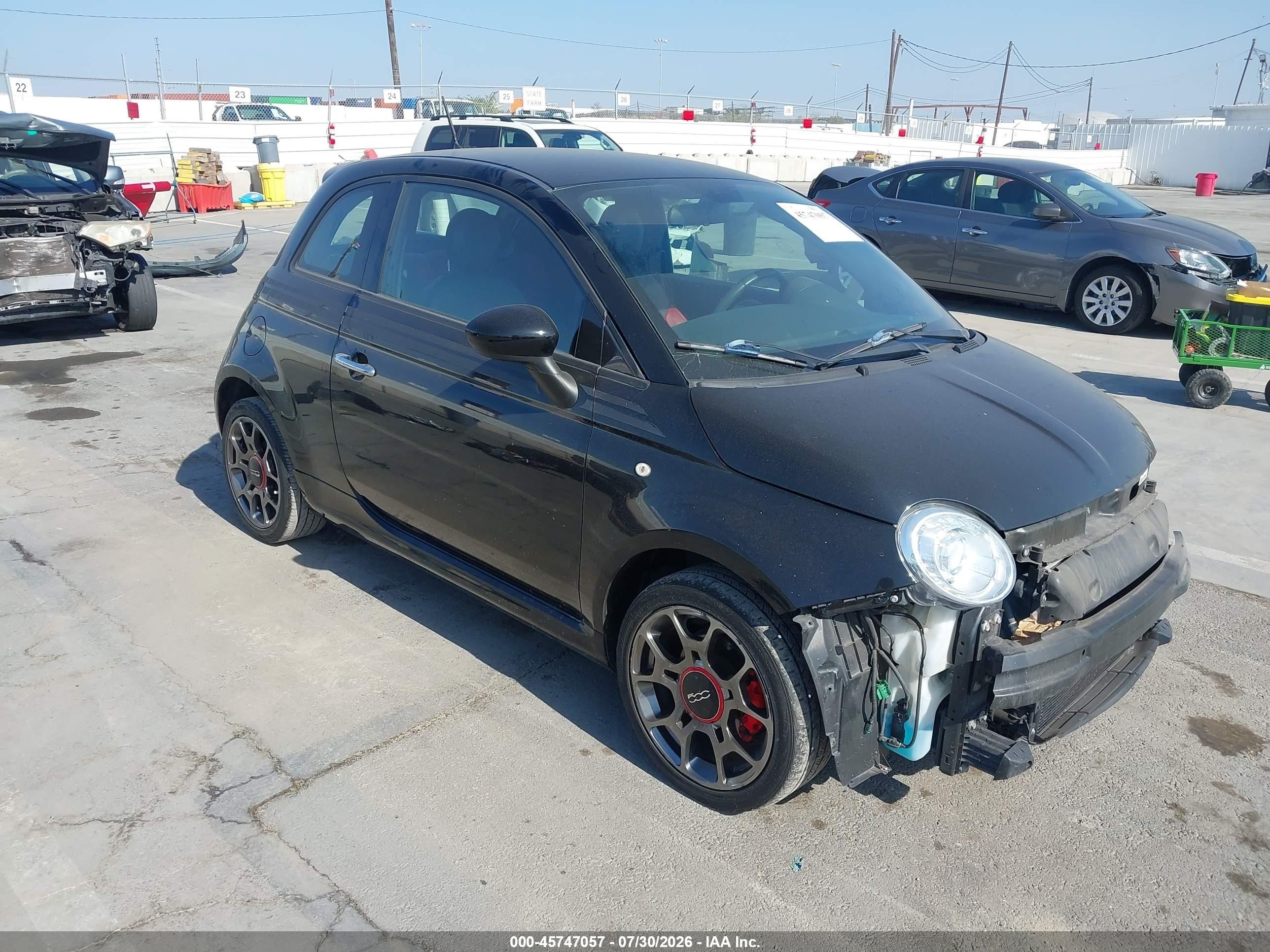 2014 FIAT 500 Sport, VIN 3C3CFFBR6ET288535 — Front end