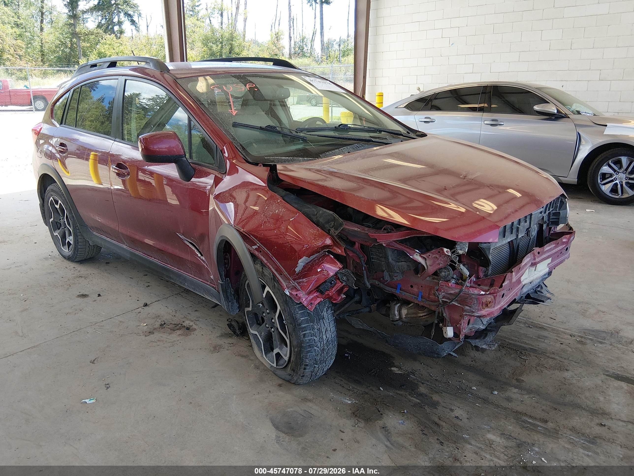 2014 Subaru Crosstrek Premium, VIN JF2GPACC3E9332475 — Front end
