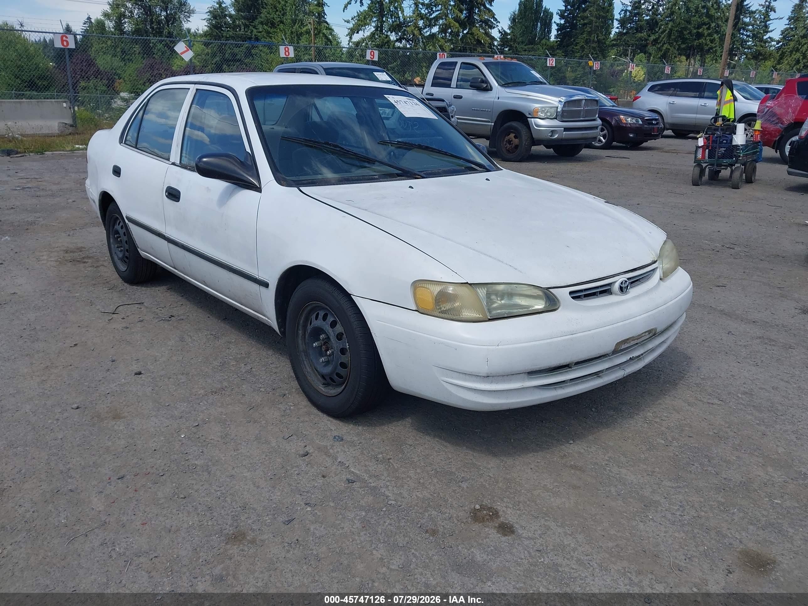 2000 Toyota Corolla CE, VIN 1NXBR12E2YZ412854 — Normal wear