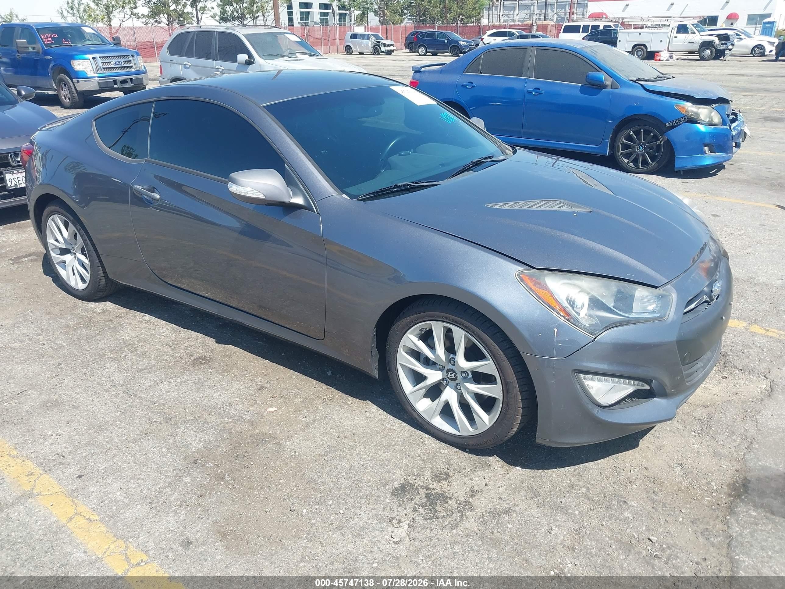 2015 Hyundai Genesis Coupe 3.8L Base, VIN KMHHT6KJ6FU125889 — Зад