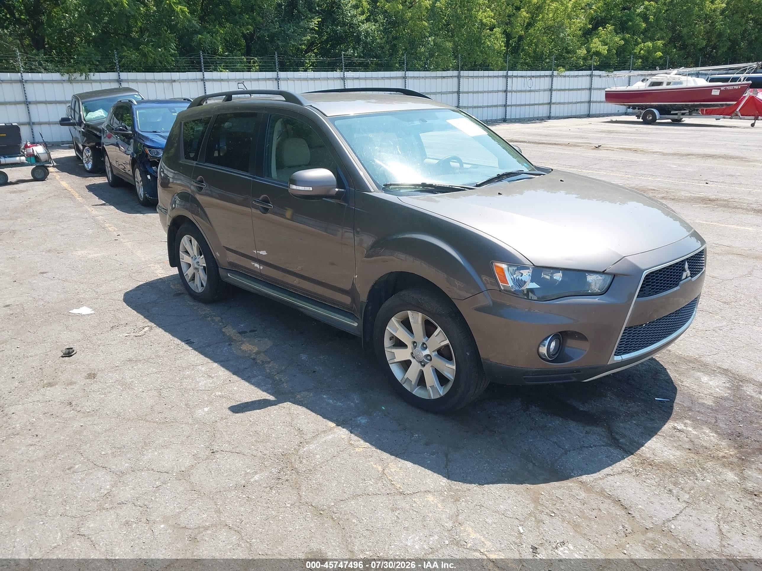 2011 Mitsubishi Outlander SE, VIN JA4JT3AW9BU012640 — Normal wear
