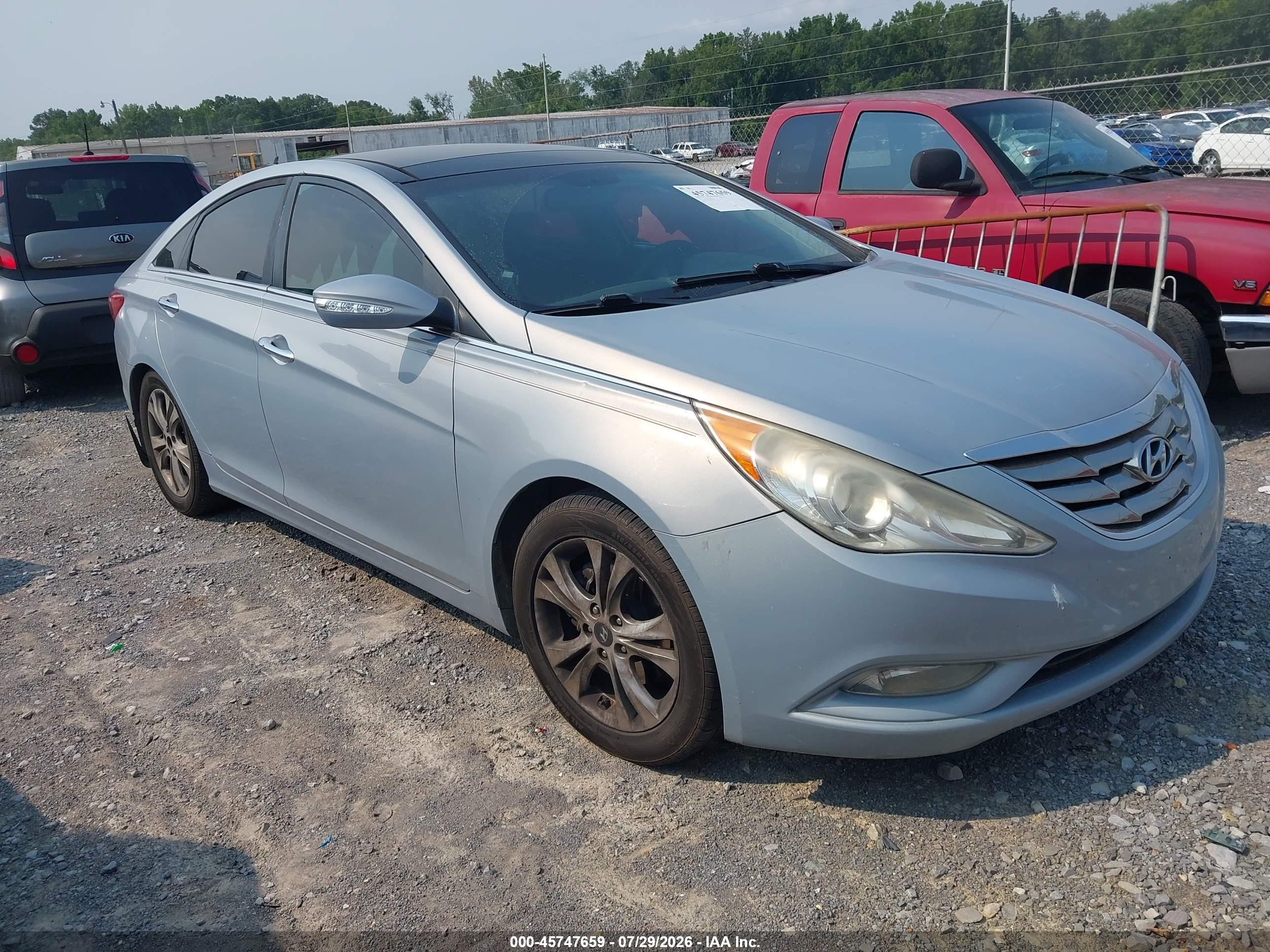 2013 Hyundai Sonata SE, VIN 5NPEC4AC1DH616442 — Normal wear