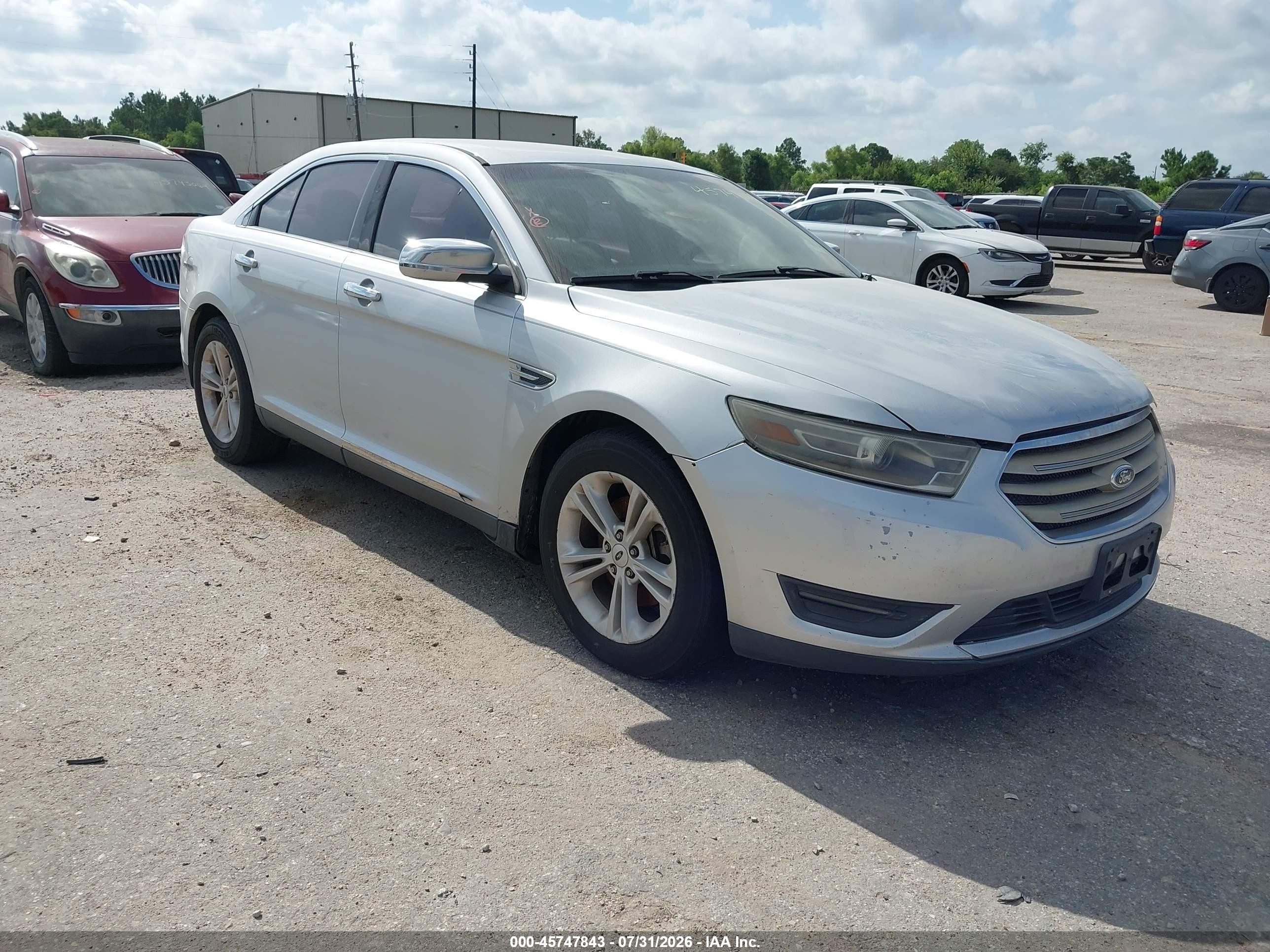 2014 Ford Taurus SEL, VIN 1FAHP2E81EG140796 — Normal wear