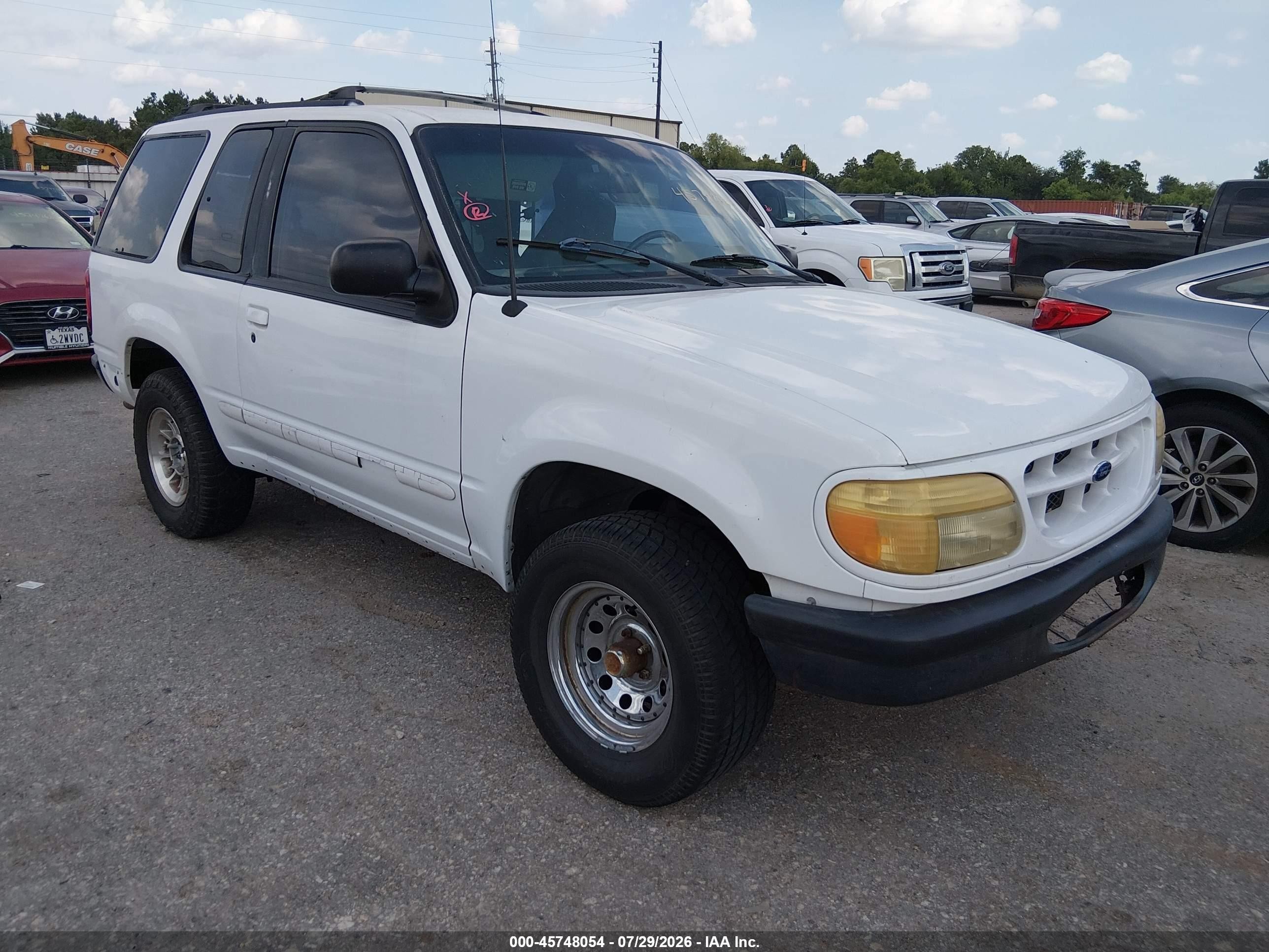 1998 Ford Explorer Sport, VIN 1FMYU22XXWUA50608 — Обычный износ