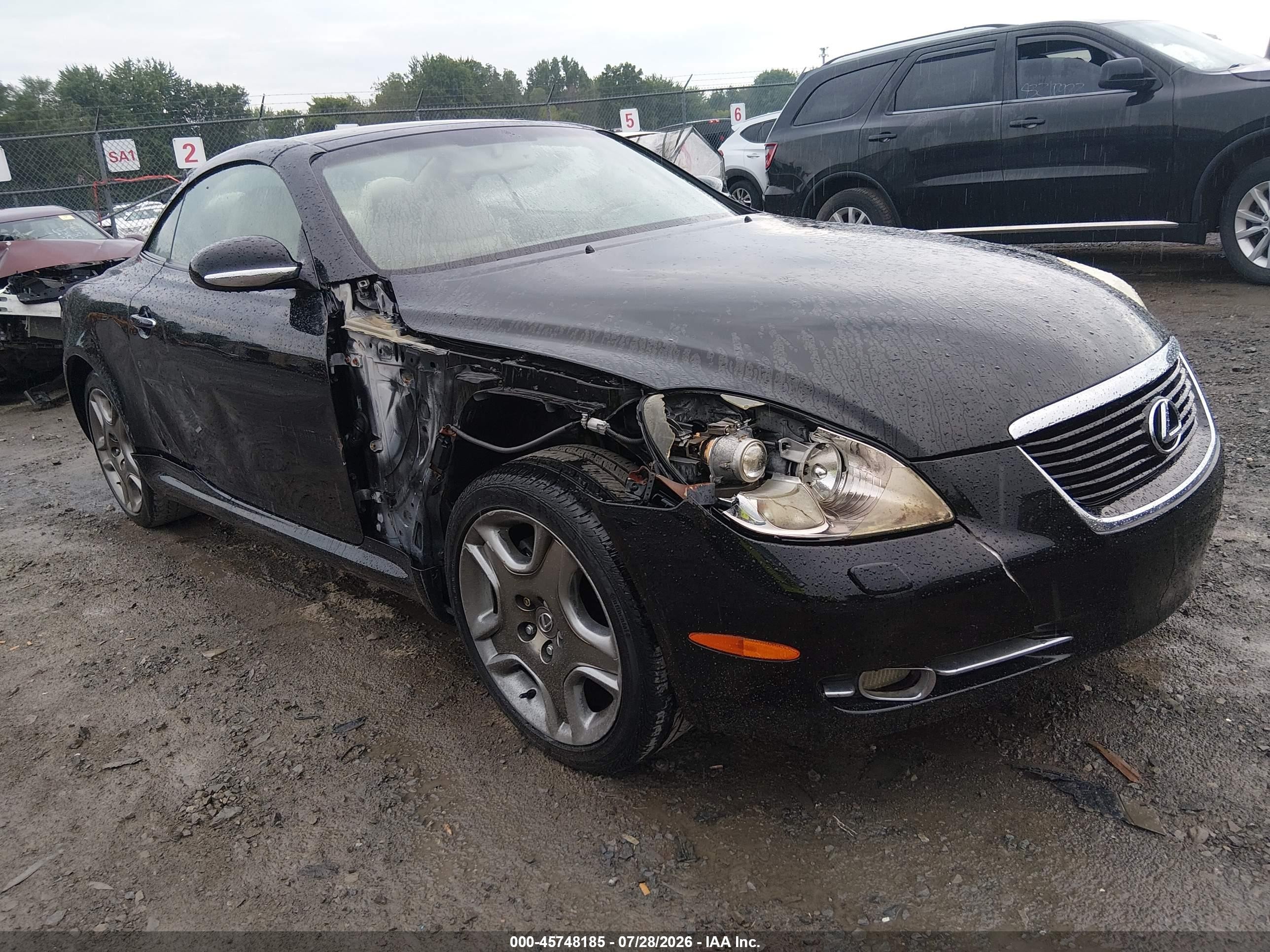 2007 Lexus SC 430, VIN JTHFN45YX79012565 — Side