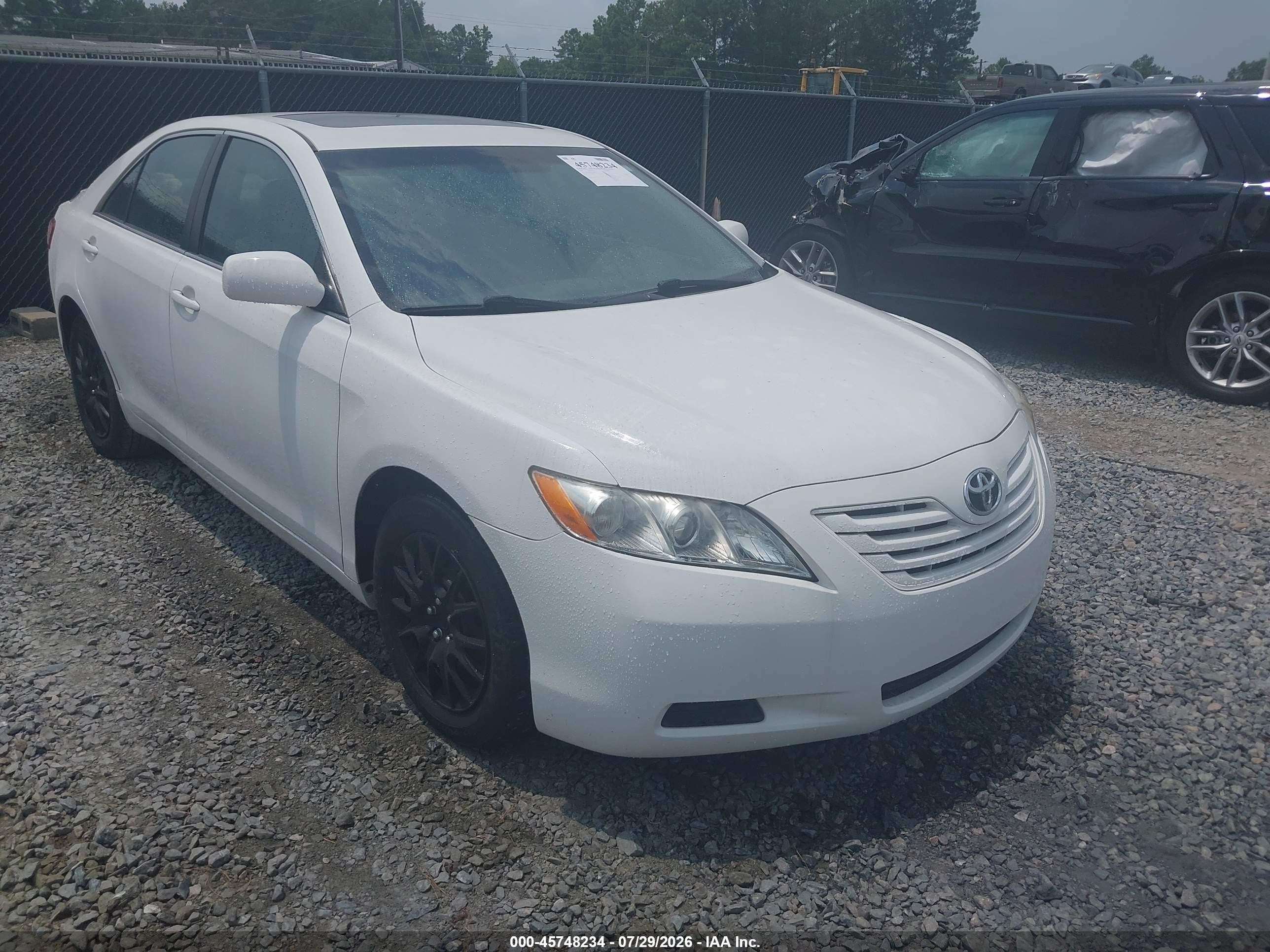 2007 Toyota Camry LE, VIN 4T1BE46K87U580977 — Normal wear