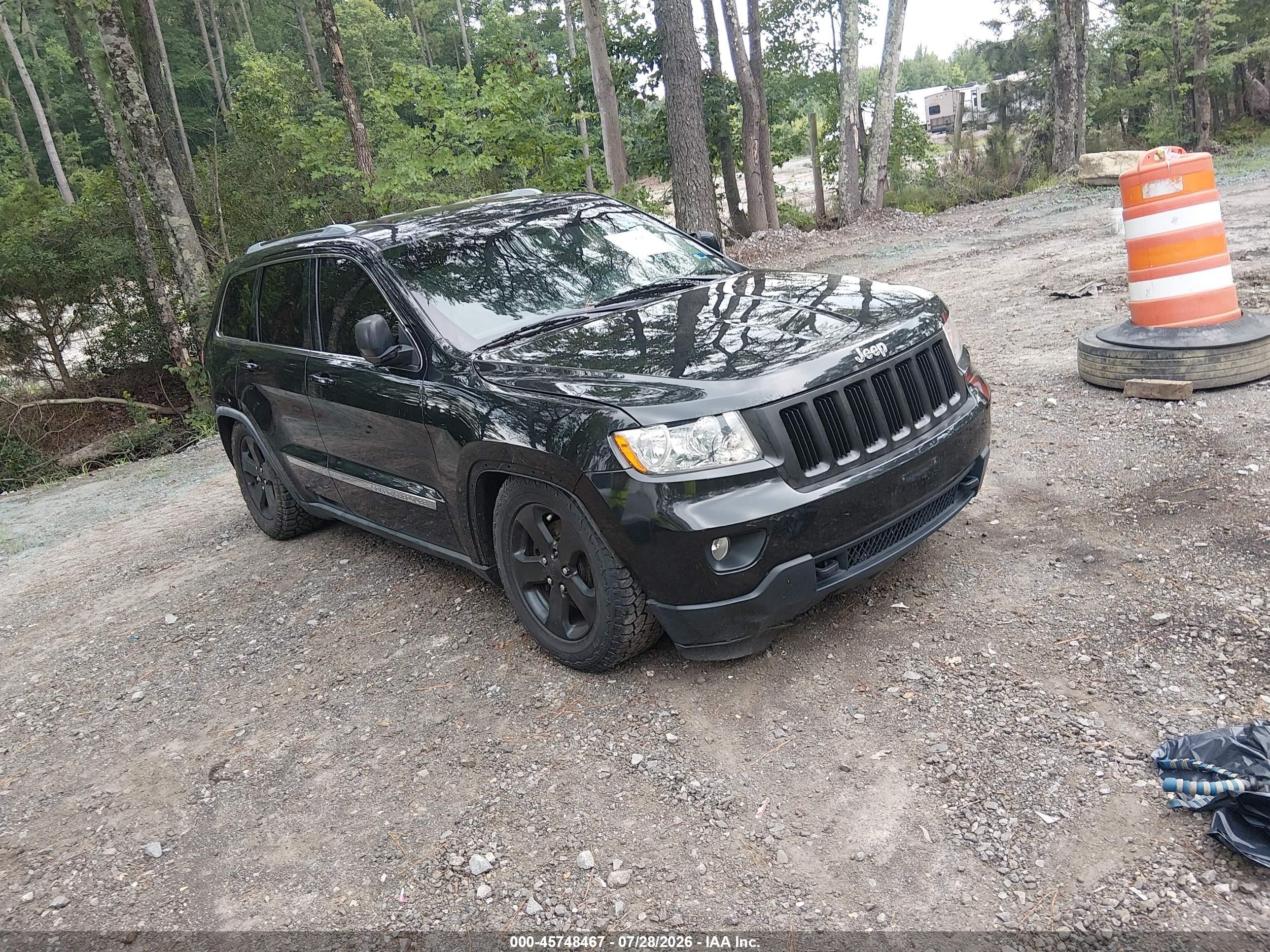 2011 Jeep Grand Cherokee Laredo, VIN 1J4RR4GG8BC597868 — Repossession