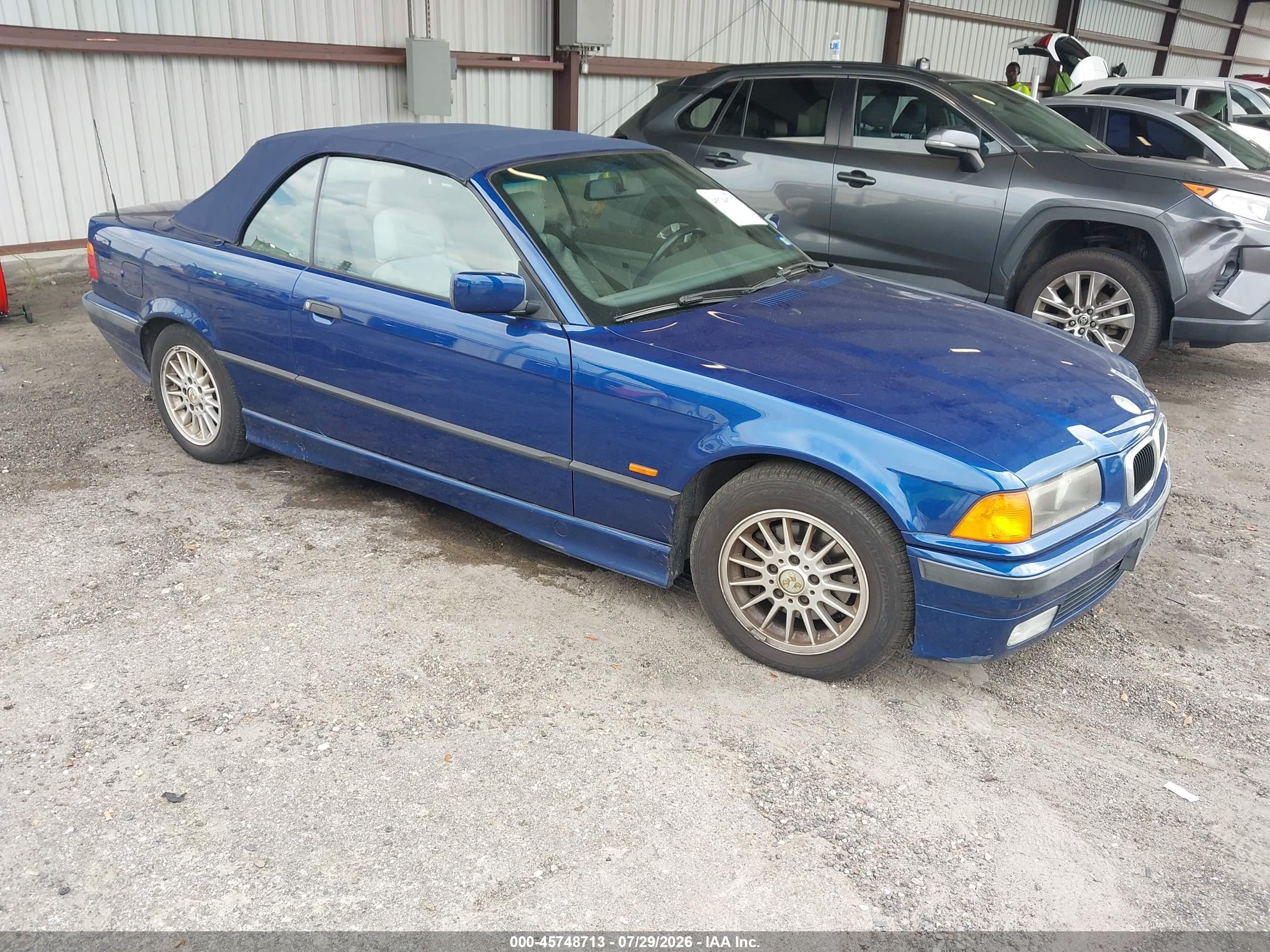 1998 BMW 3 Series 328i, VIN WBABK7335WET66983 — Normal wear