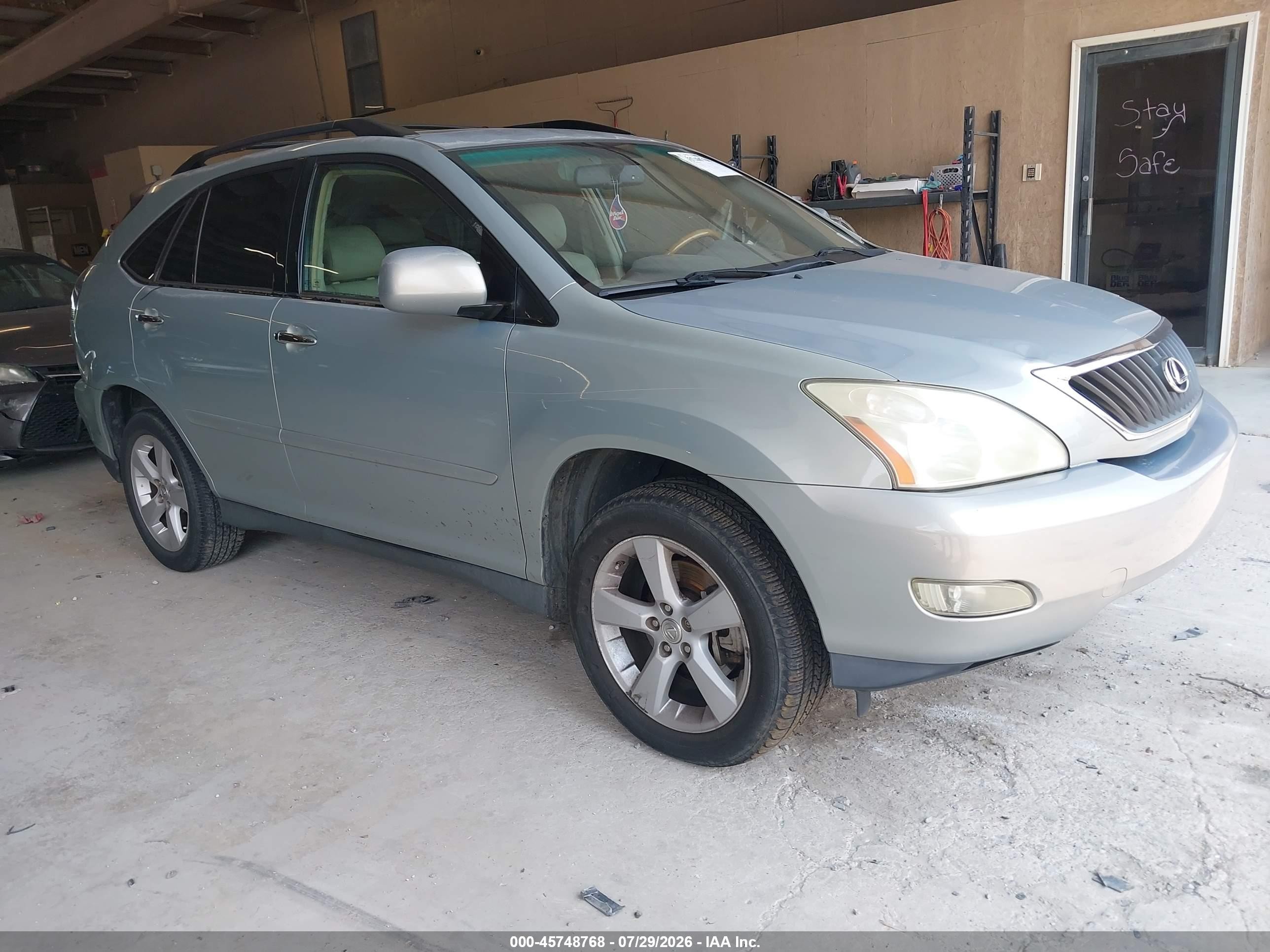 2008 Lexus RX 350, VIN 2T2GK31U18C041133 — Rear end