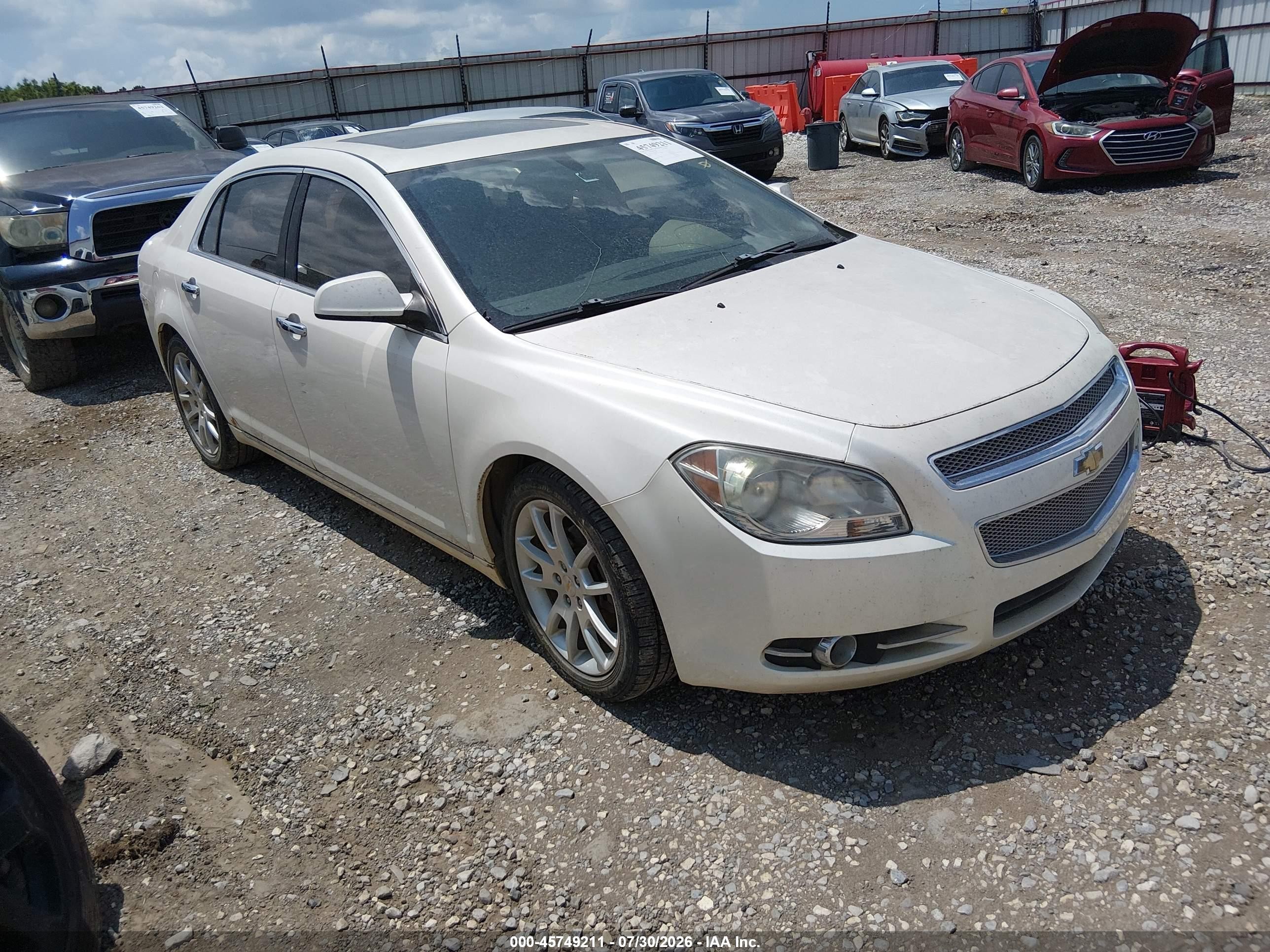 2010 Chevrolet Malibu LTZ, VIN 1G1ZE5E75AF218812 — Normal wear