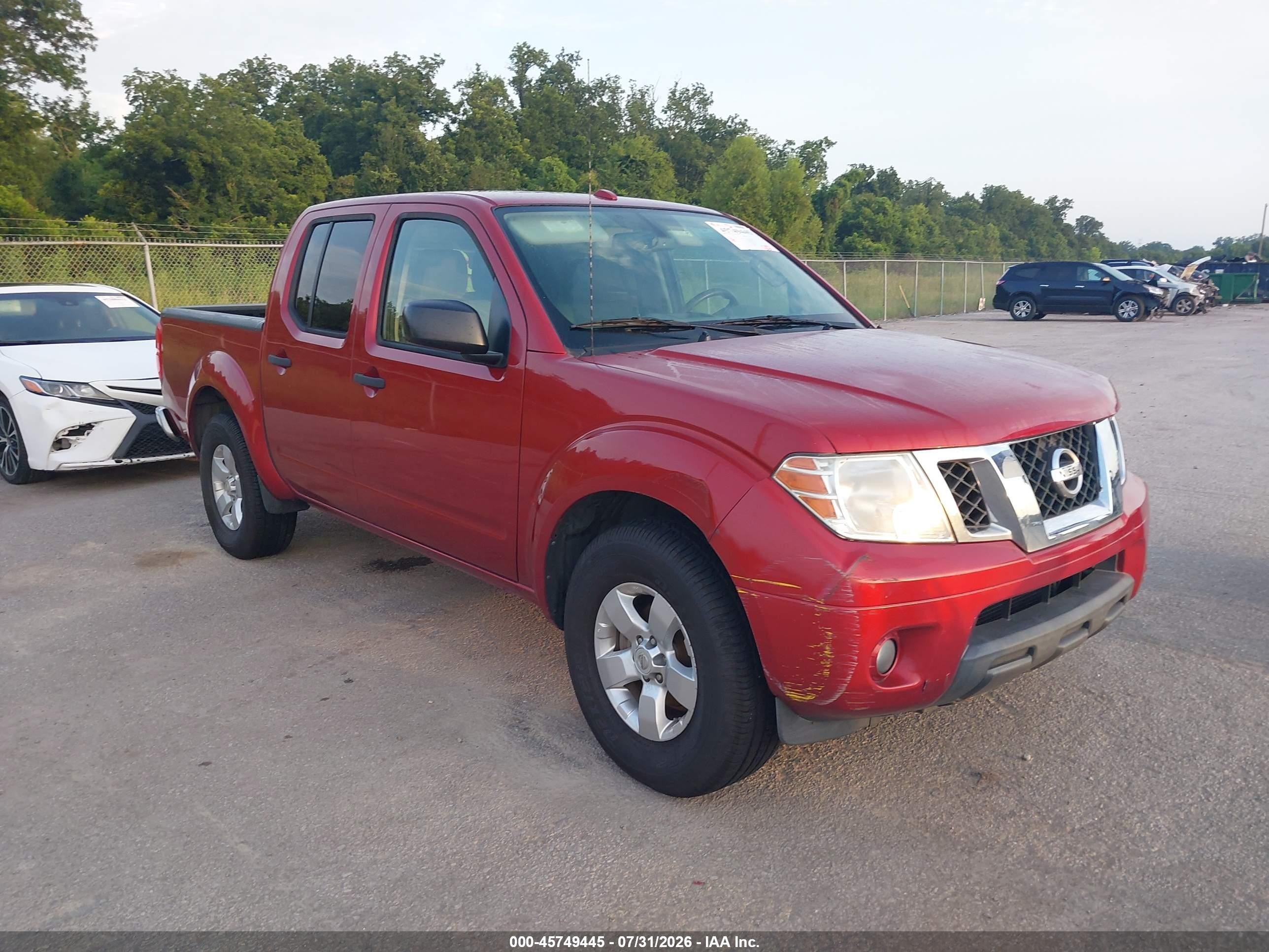 2013 Nissan Frontier SV, VIN 1N6AD0ER6DN762612 — Front end