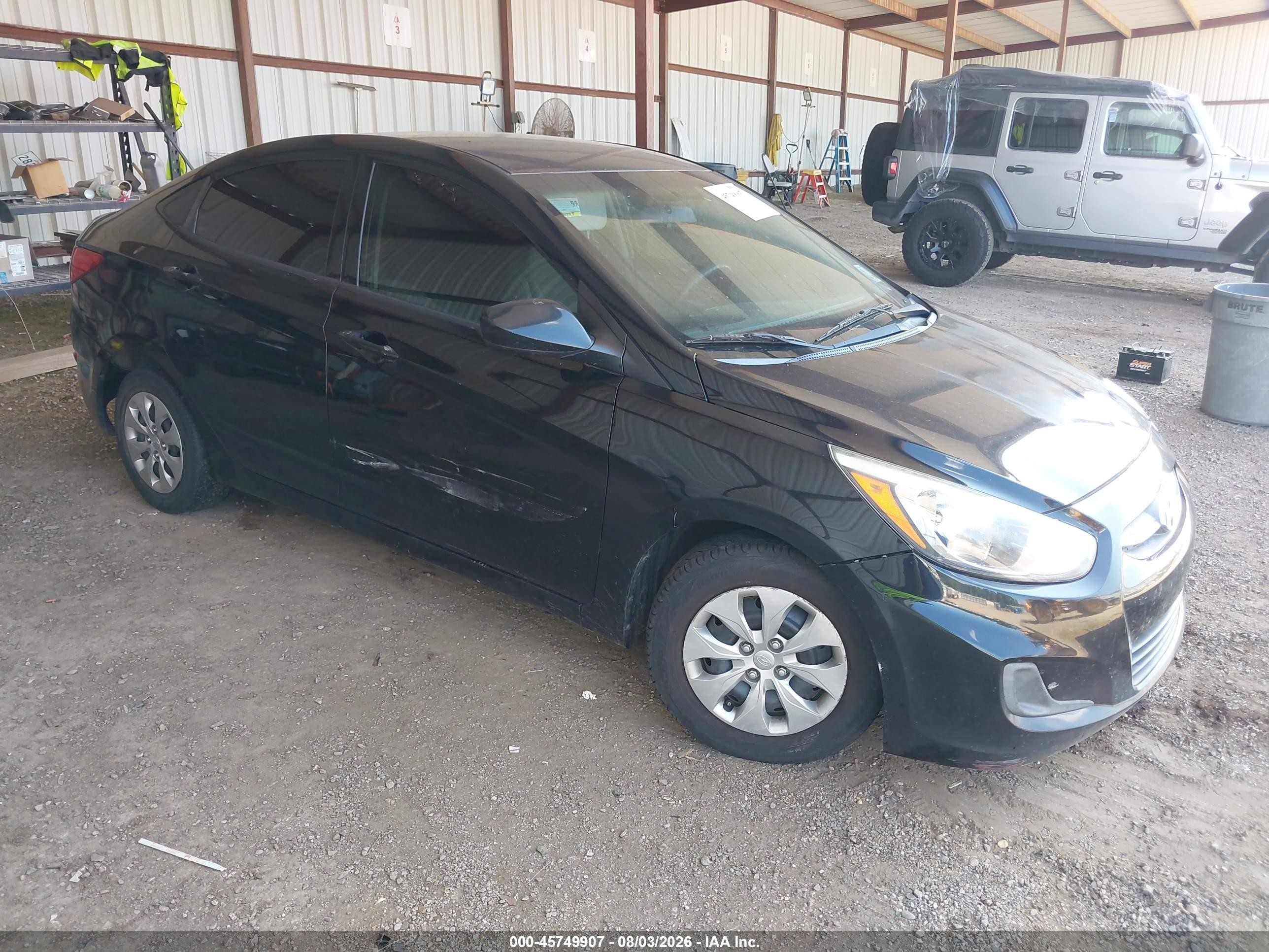 2017 Hyundai Accent SE, VIN KMHCT4AE2HU355550 — Normal wear