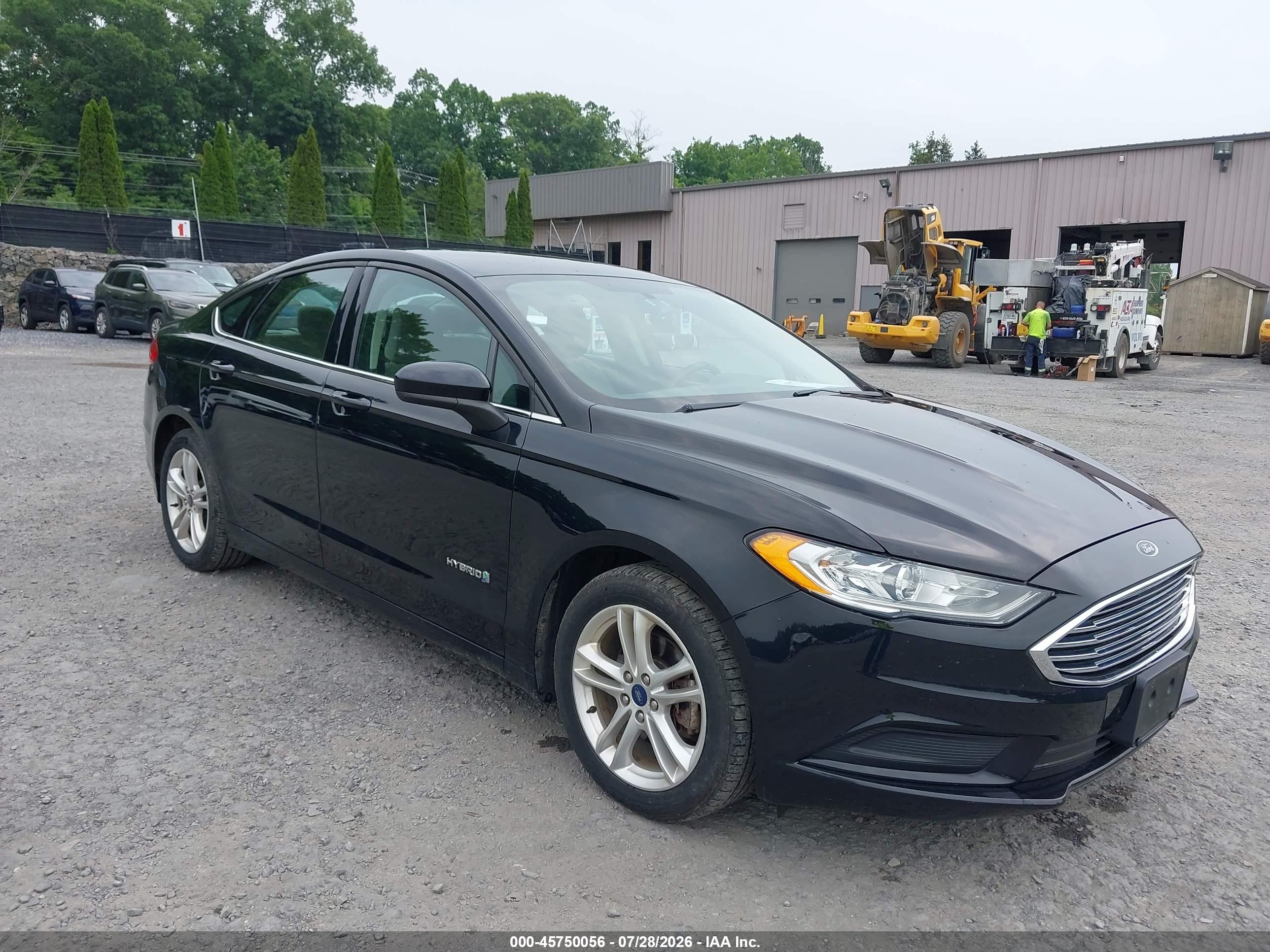 2018 Ford Fusion S, VIN 3FA6P0UUXJR271559 — Normal wear