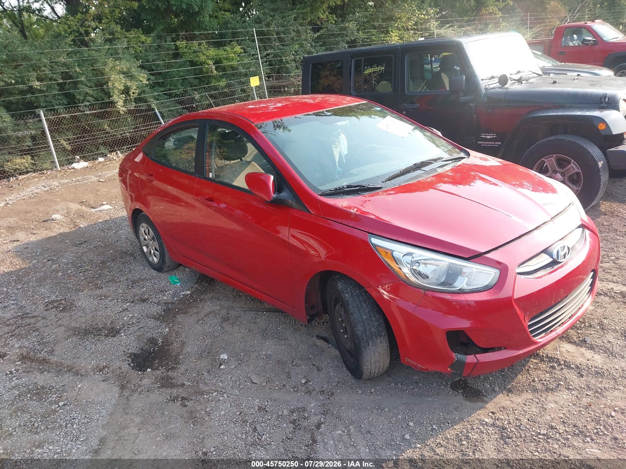 2015 Hyundai Accent GLS, VIN KMHCT4AE7FU881637 — Normal wear