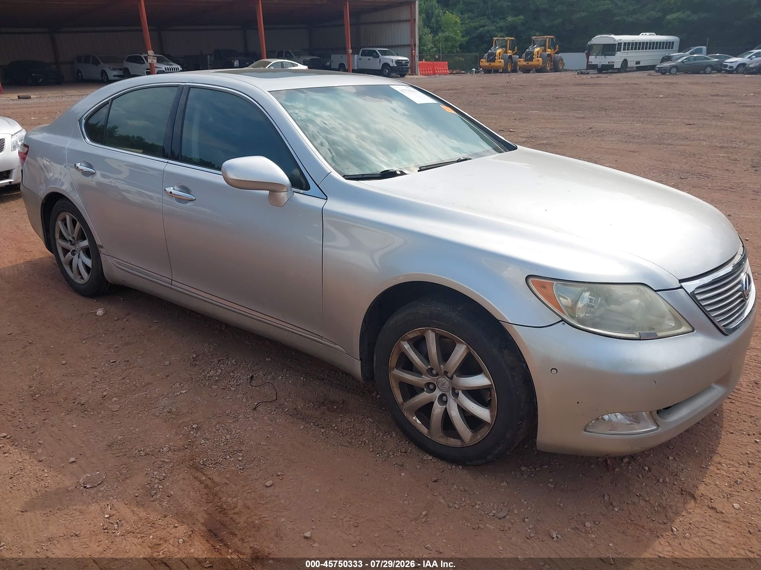 2008 Lexus LS 460, VIN JTHBL46F185081591 — Front end