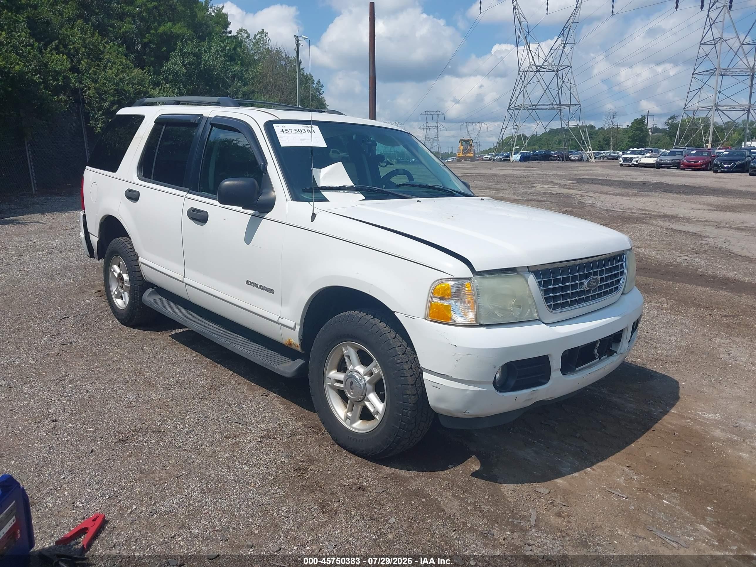 2004 Ford Explorer XLT, VIN 1FMZU73K14UB29358 — Rear end