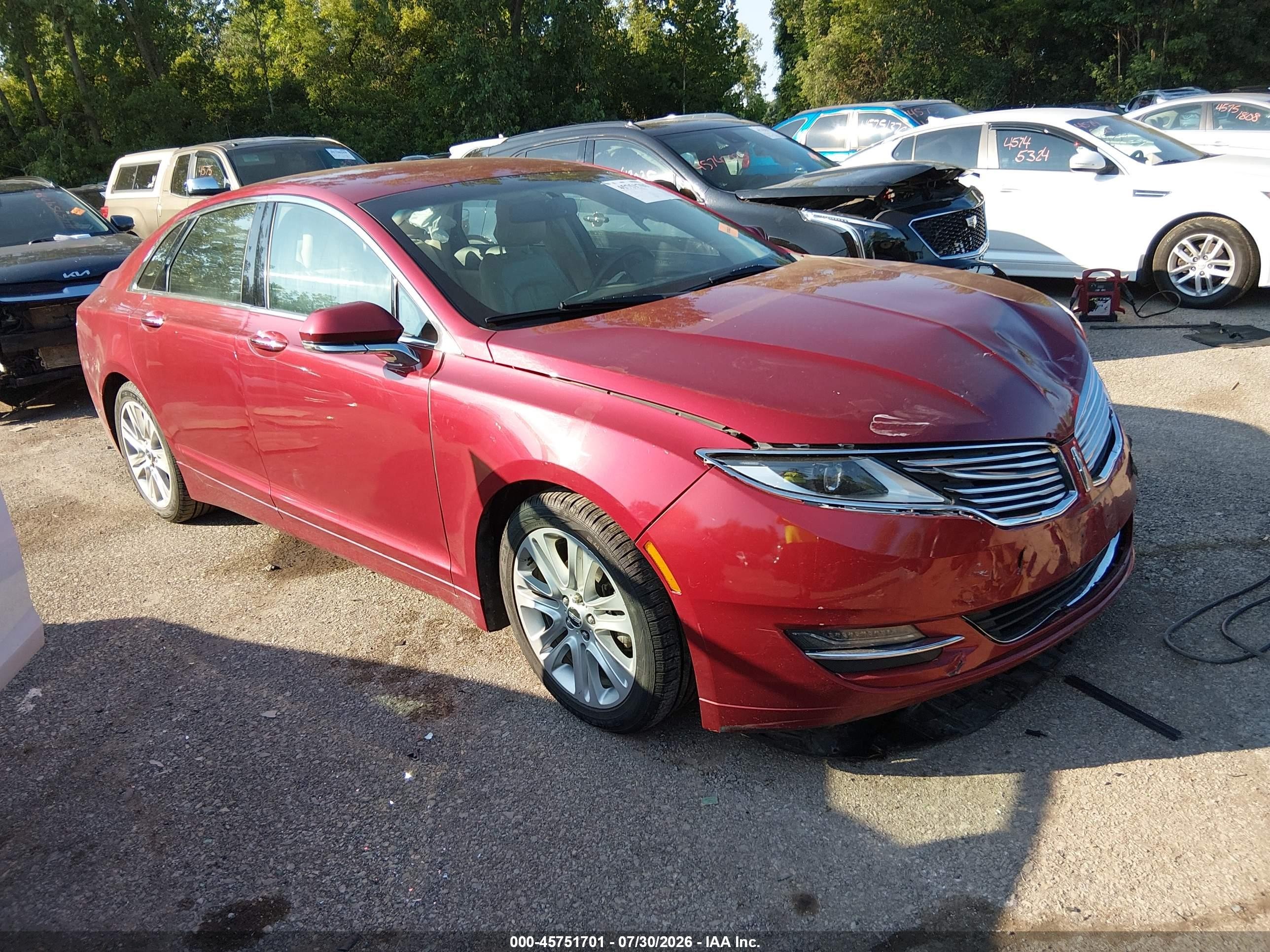 2016 Lincoln MKZ Hybrid, VIN 3LN6L2LU6GR628212 — Front end