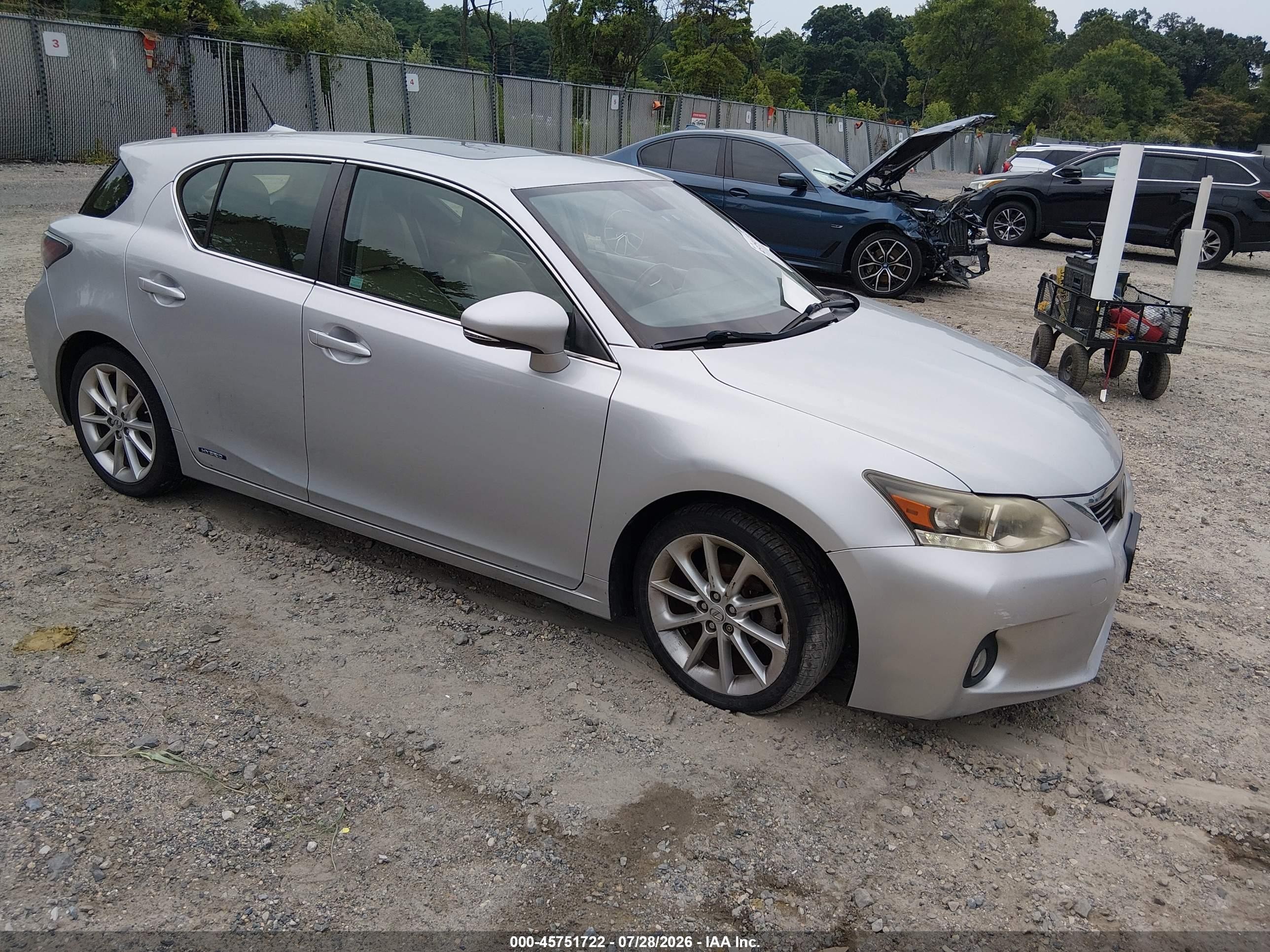 2013 Lexus CT 200h, VIN JTHKD5BH6D2152743 — Normal wear