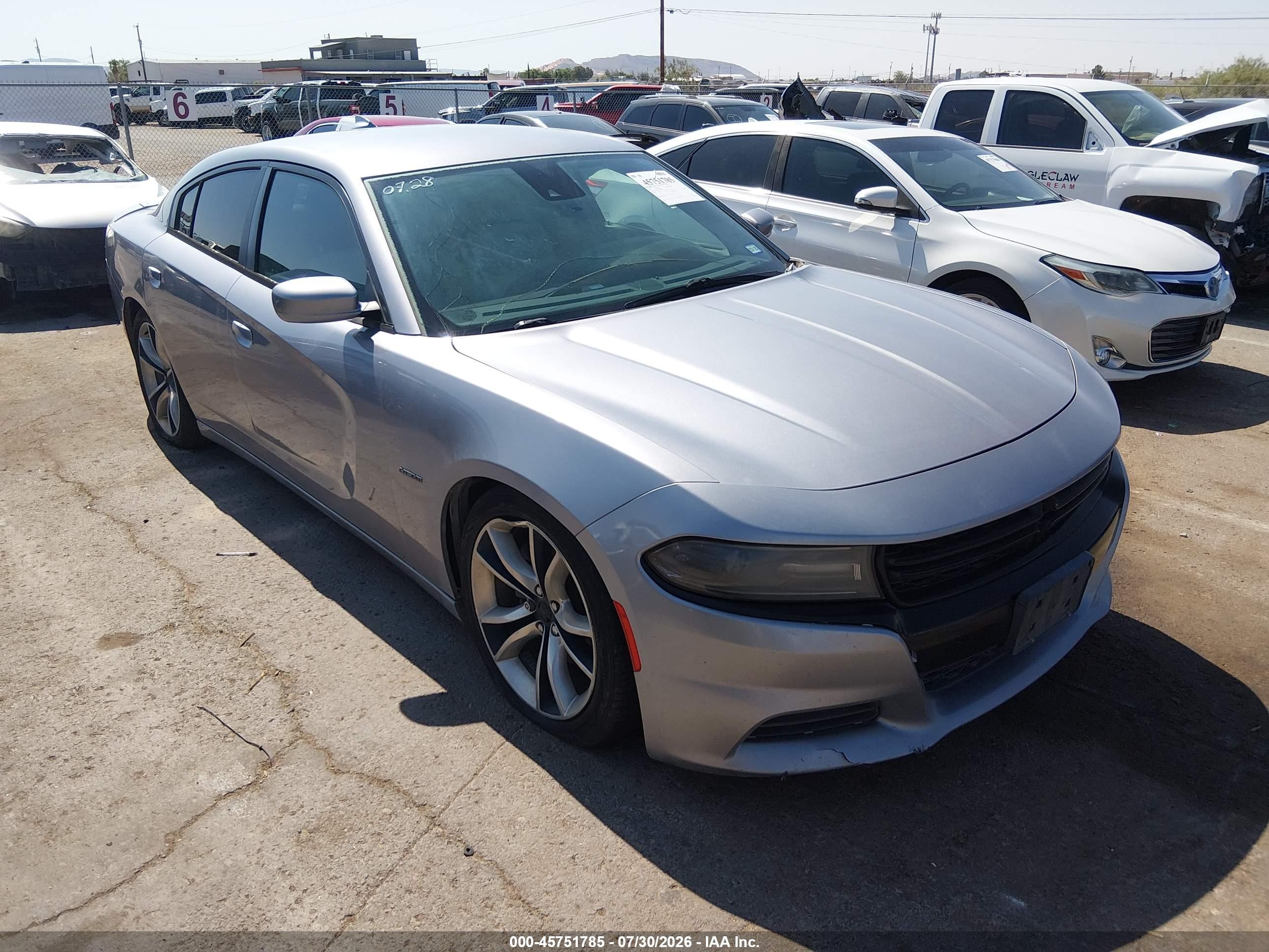 2015 Dodge Charger RT, VIN 2C3CDXCT2FH762352 — Normal wear