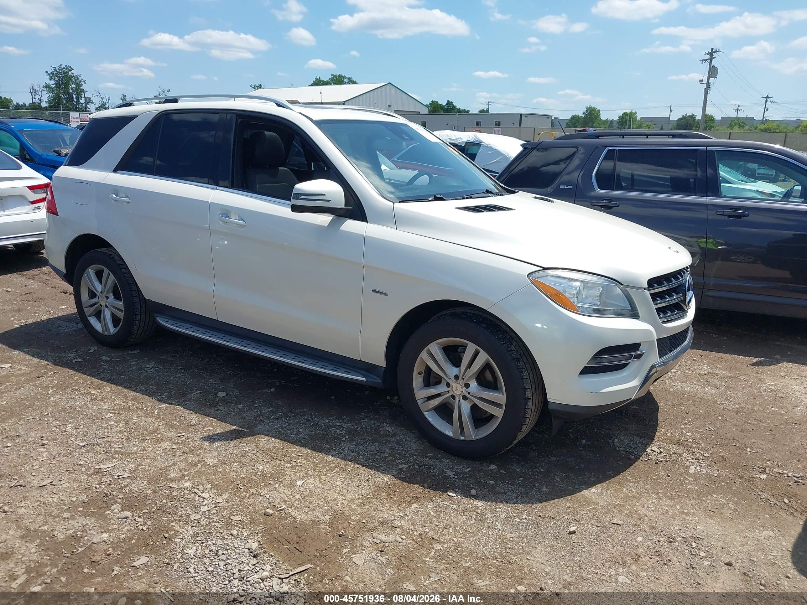 2012 Mercedes-Benz M 350, VIN 4JGDA5HB8CA094625 — Normal wear