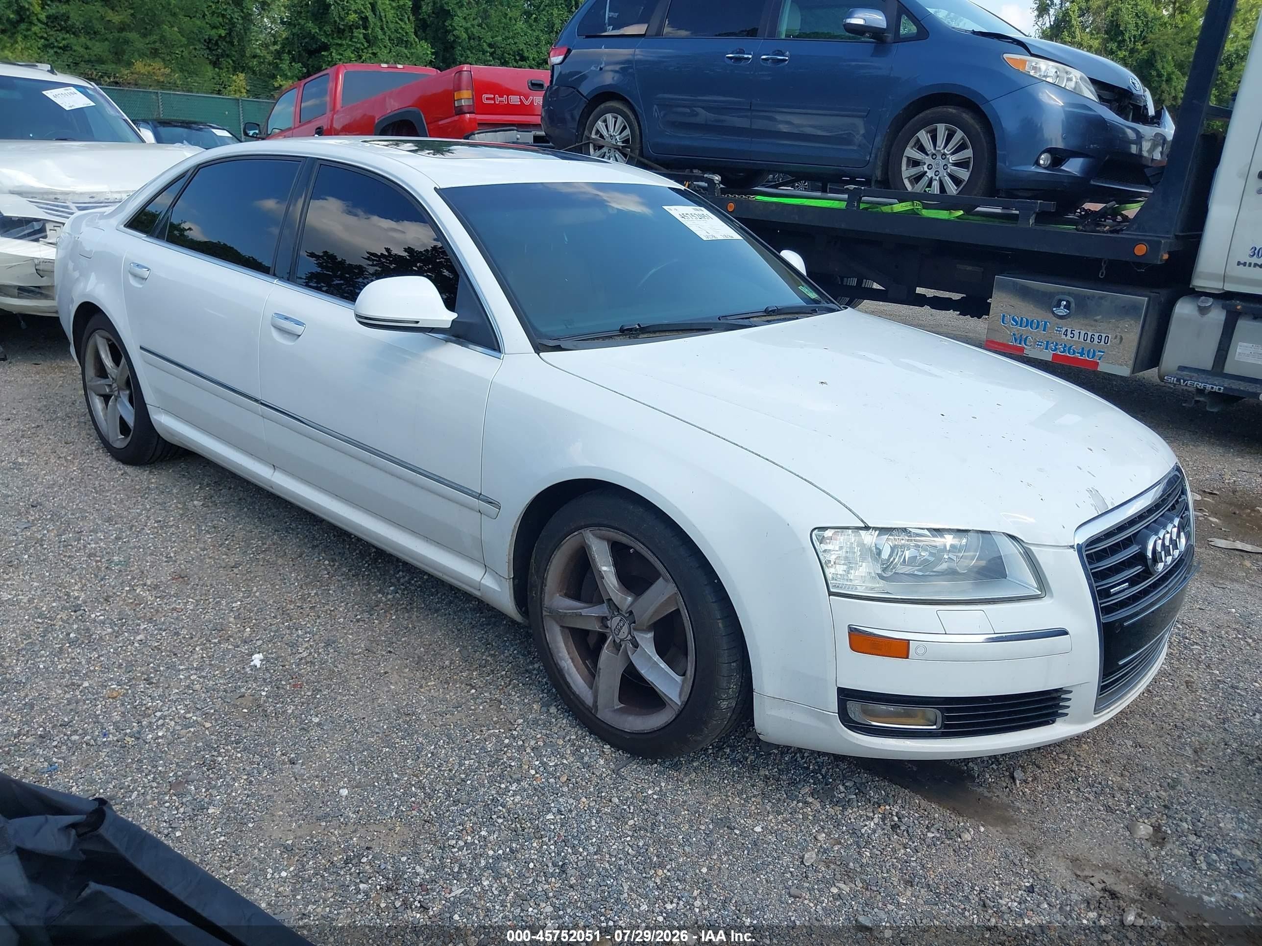 2008 Audi A8 4.2L, VIN WAUMV94E78N010825 — Front end