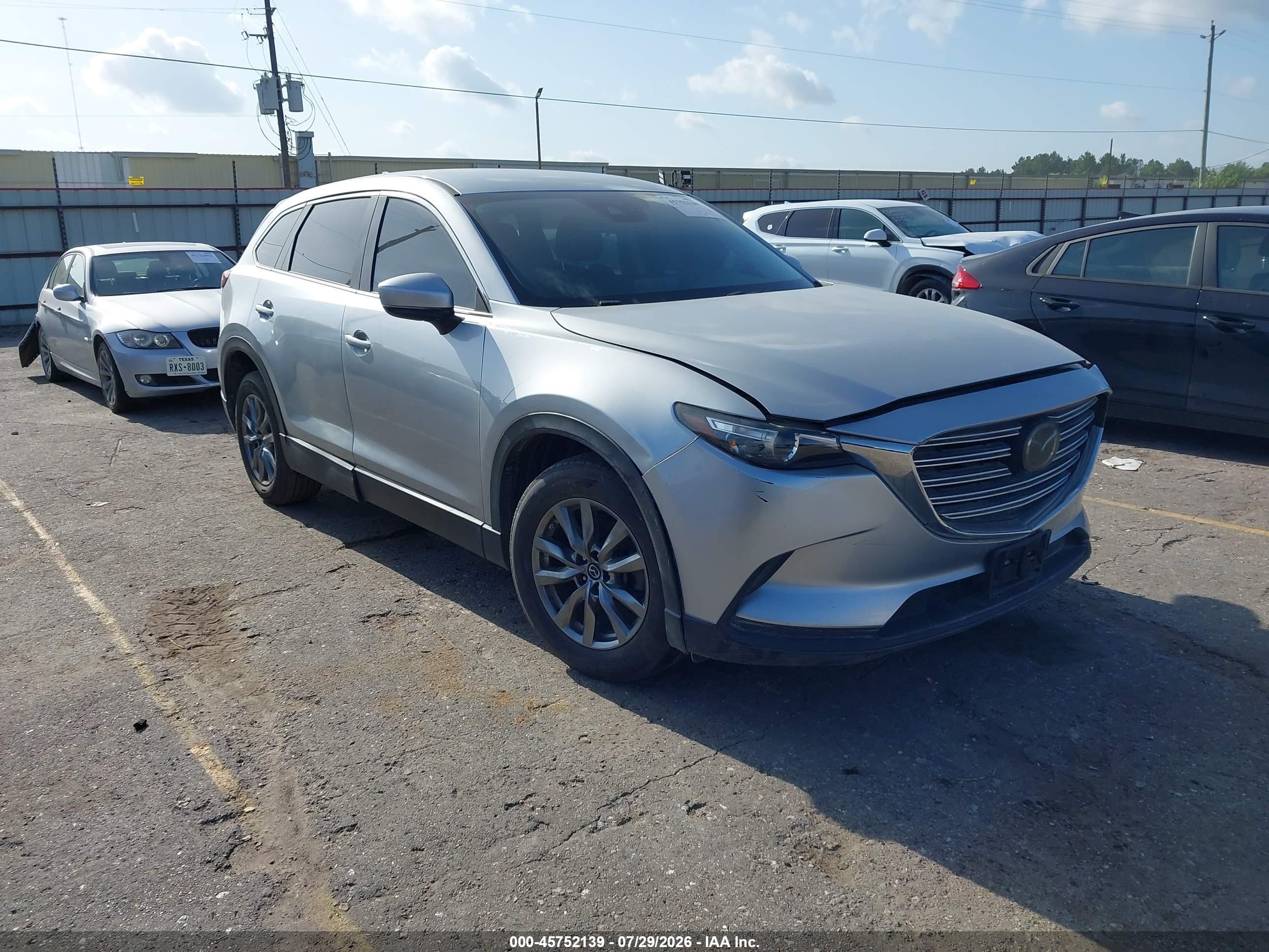 2018 Mazda CX-9 Sport, VIN JM3TCABY3J0215605 — Front end
