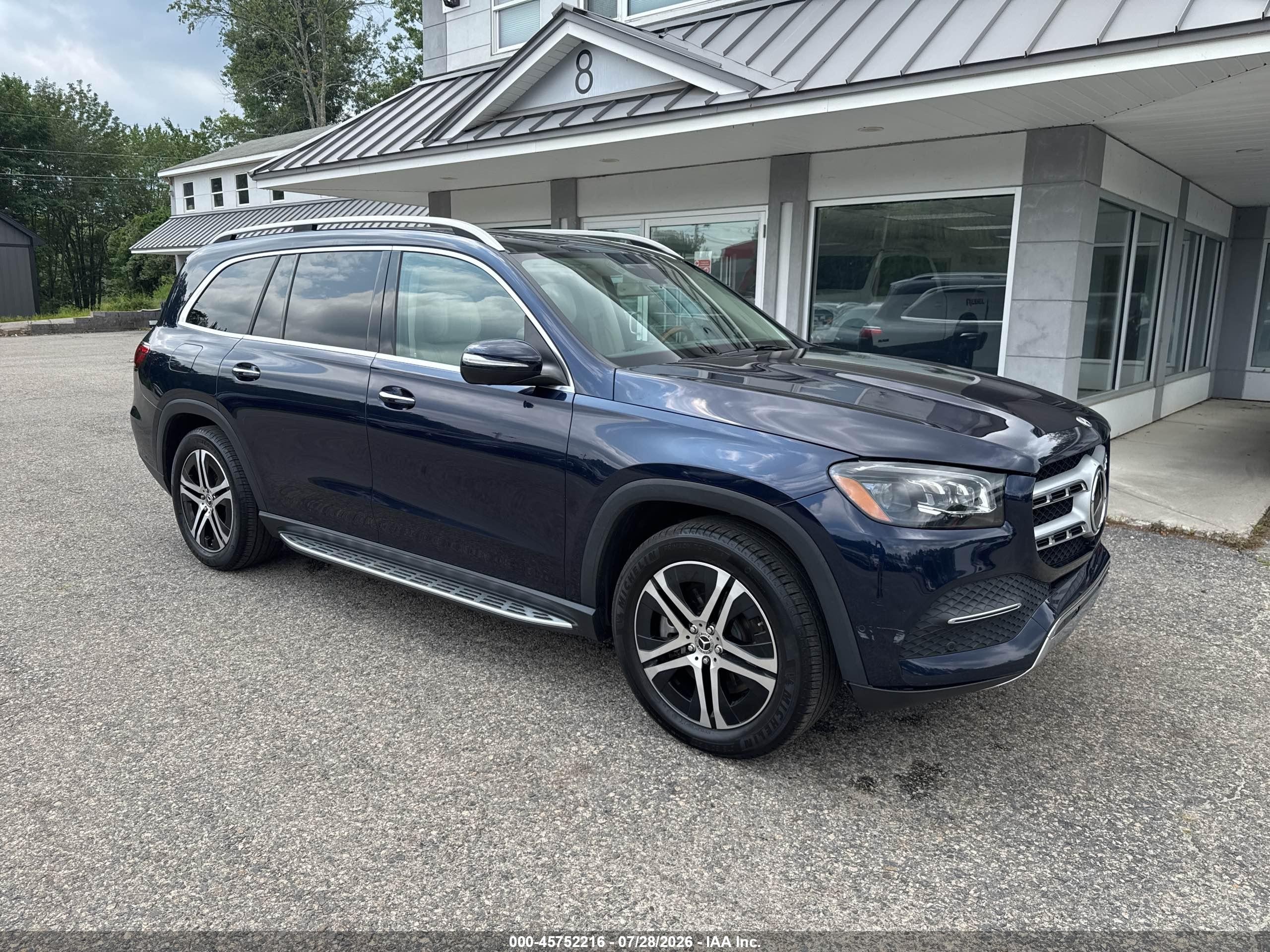 2020 Mercedes-Benz GLS 450, VIN 4JGFF5KE1LA104408 — Normal wear